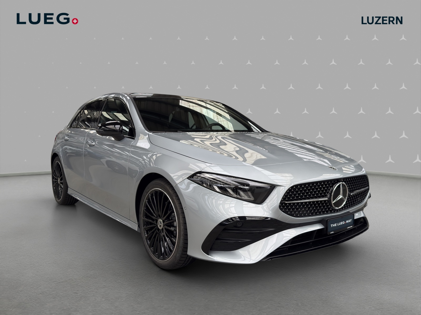 MERCEDES-BENZ A 200 Night Star 7G-DCT-image-4