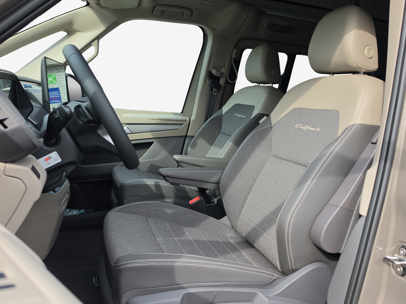 VW California 2.0 TDI Beach Ocean-image-7