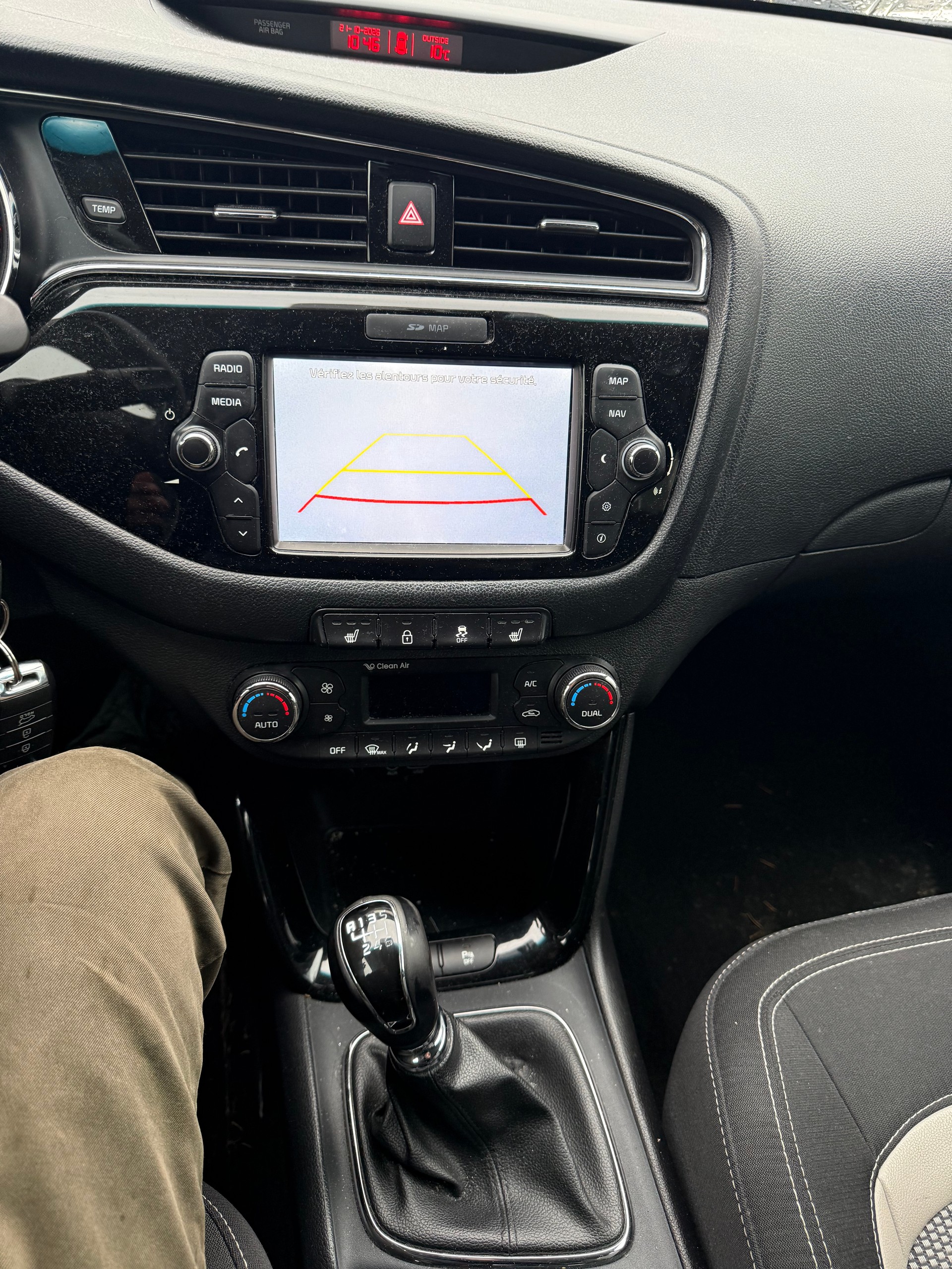 KIA Cee'd 1.0 T-GDi Swiss Champion-image-10