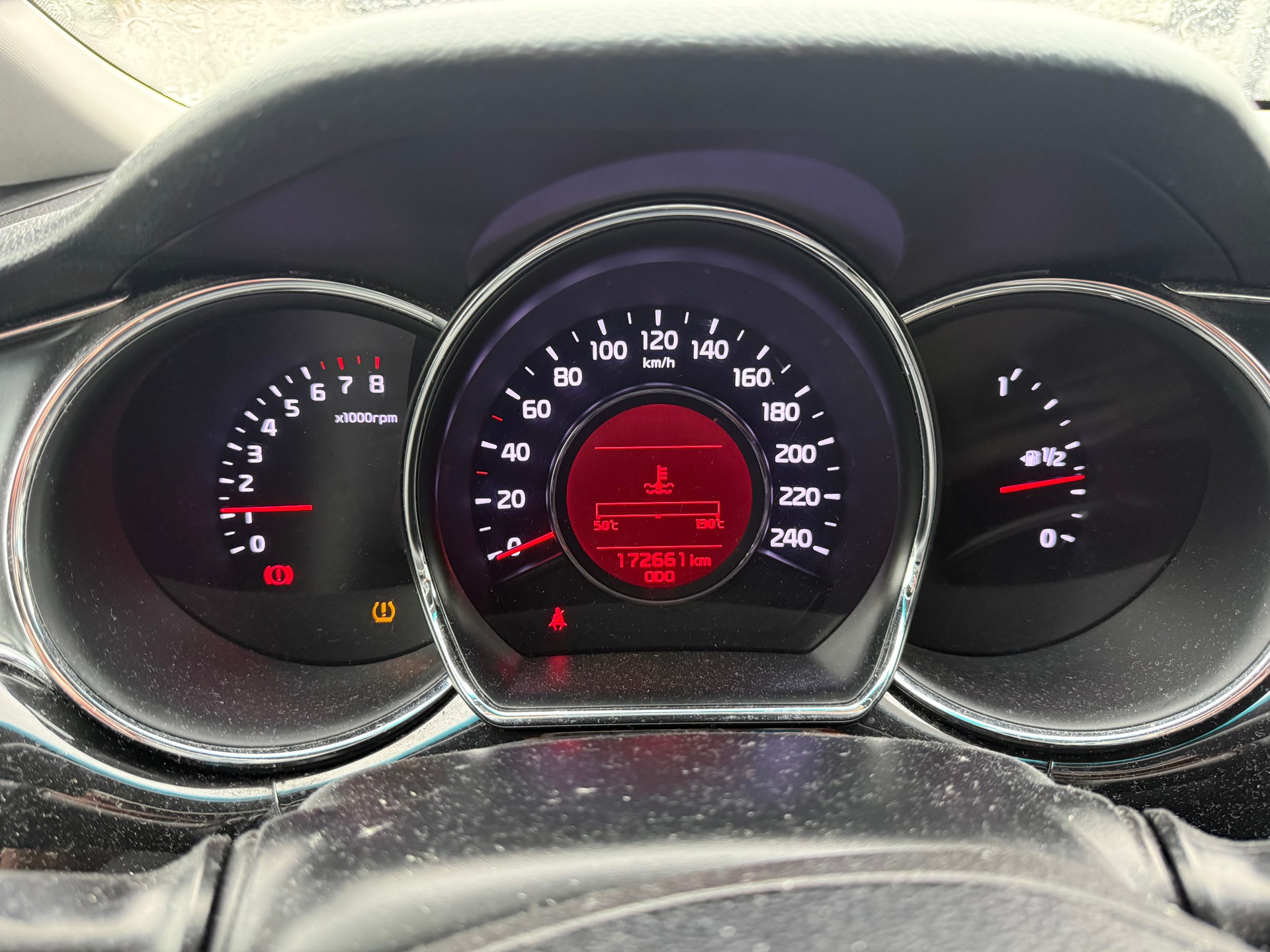 KIA Cee'd 1.0 T-GDi Swiss Champion-image-9