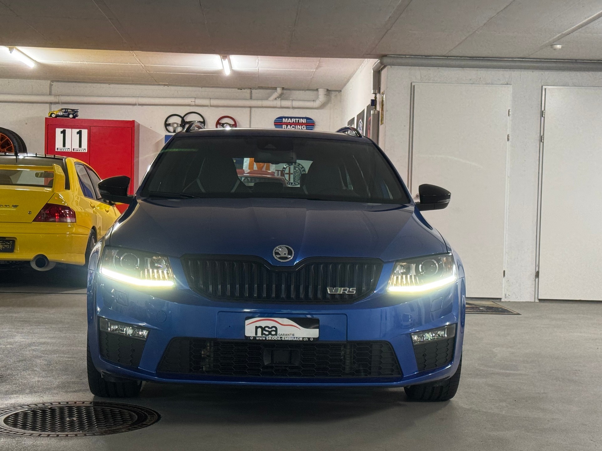 SKODA Octavia Combi 2.0 TSI RS CH-Fahrzeug-image-1