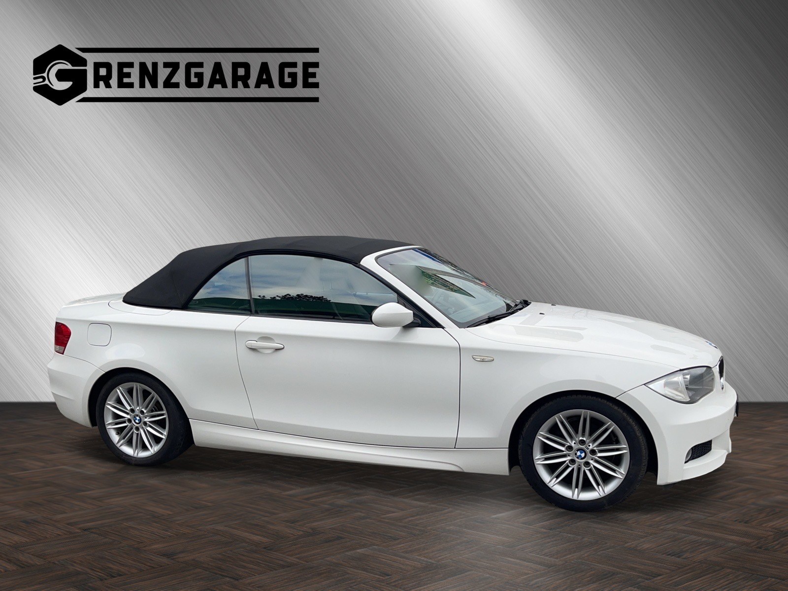 BMW 118d Cabrio-image-3