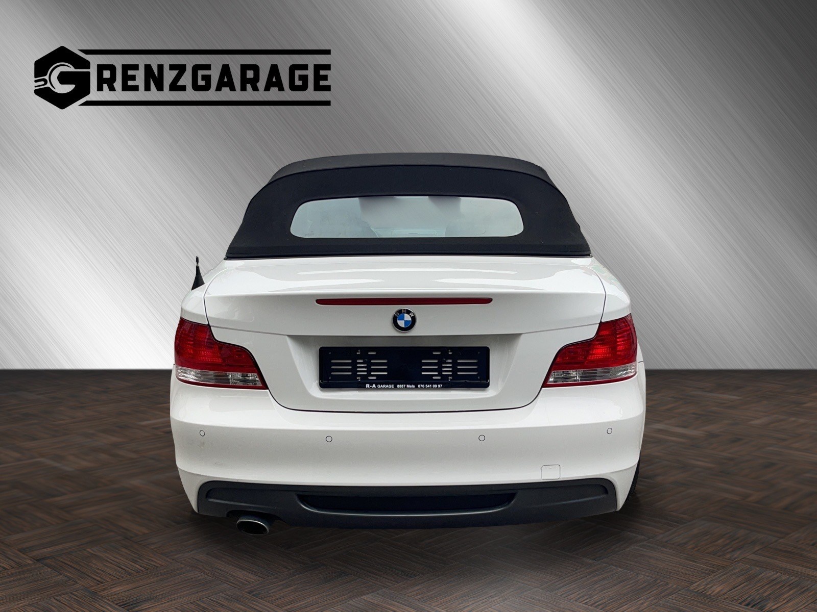 BMW 118d Cabrio-image-5