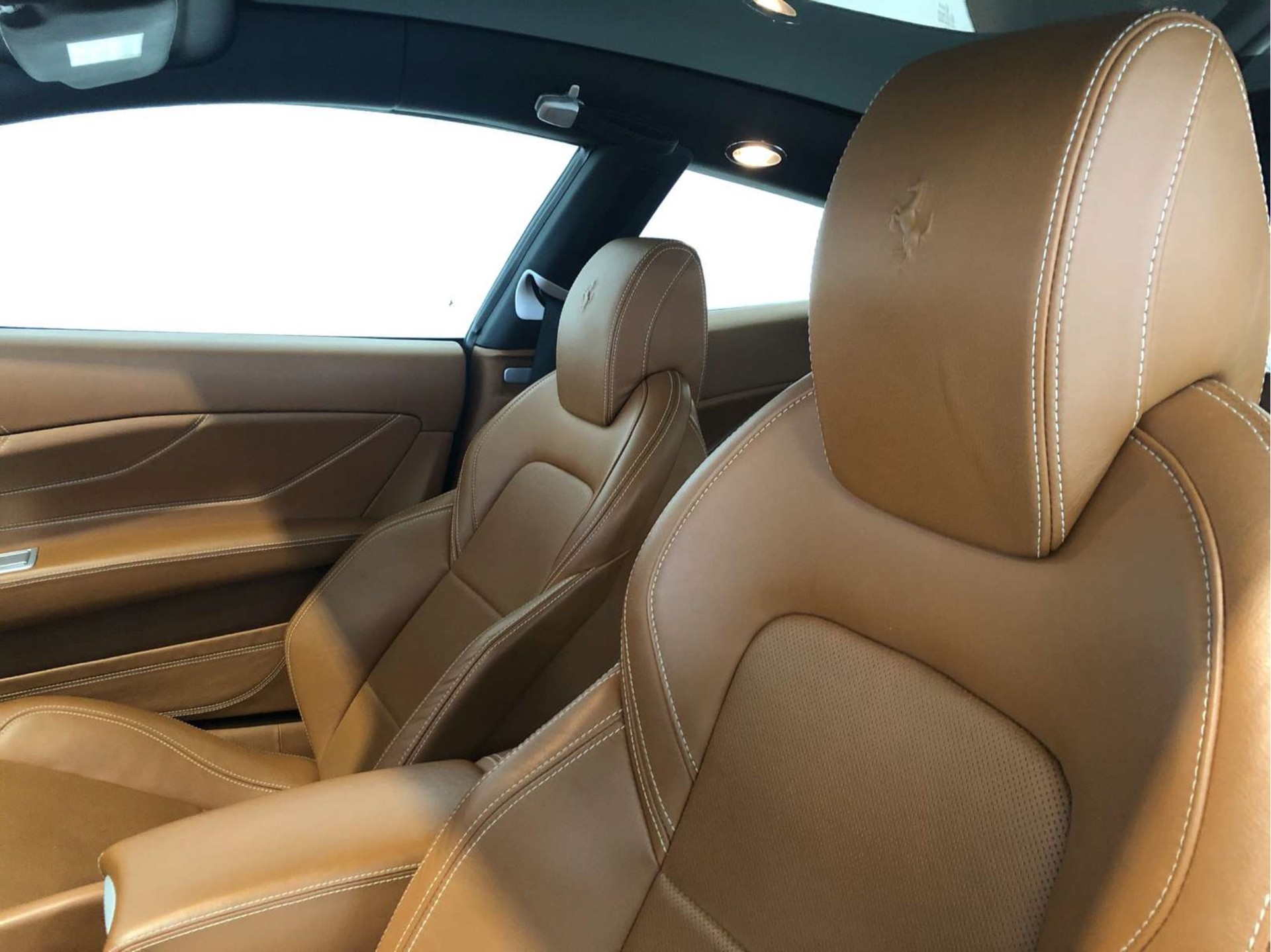 FERRARI FF-image-4