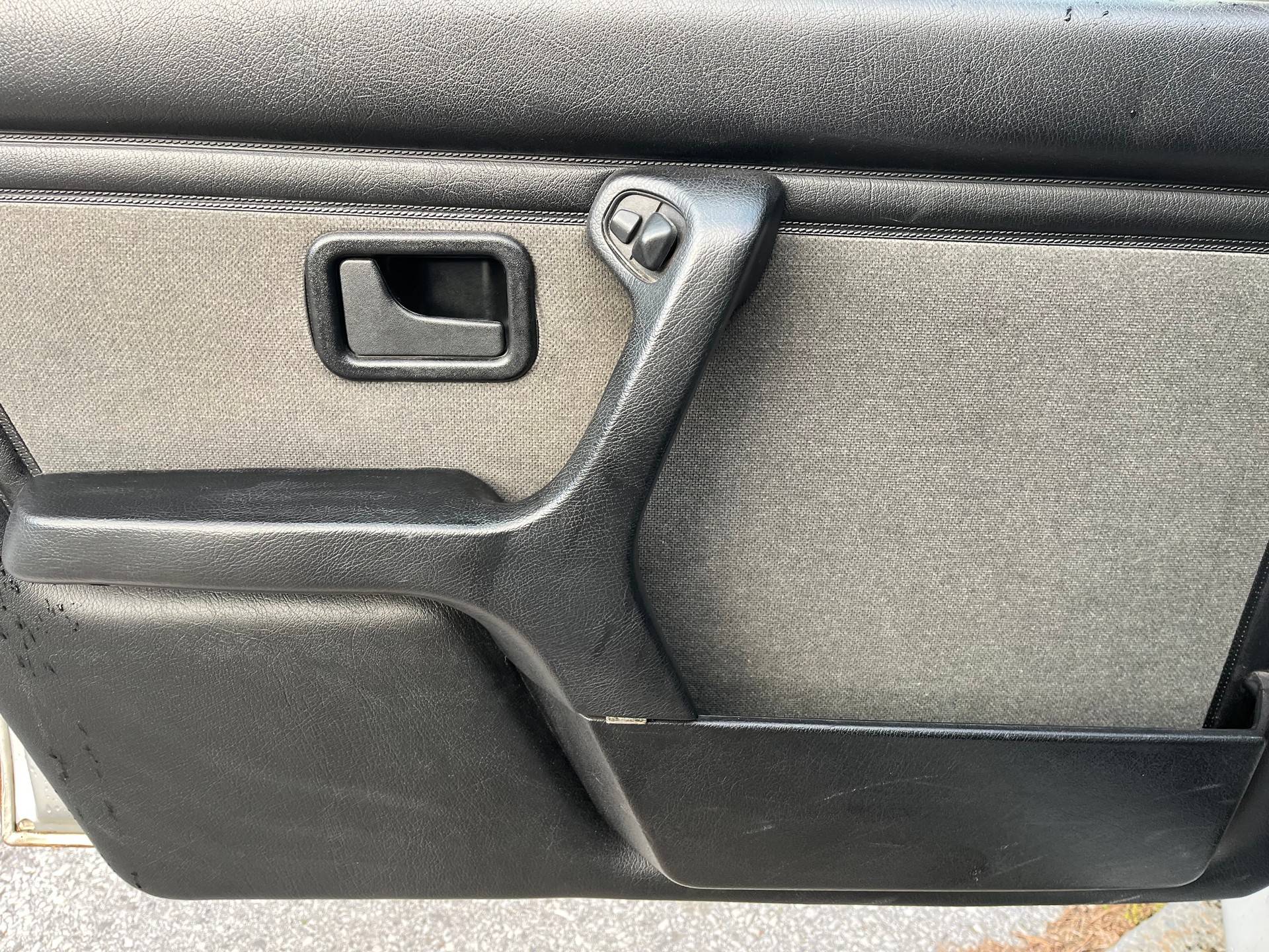 BMW 325iX A Touring AUTOMATIQUE-image-17