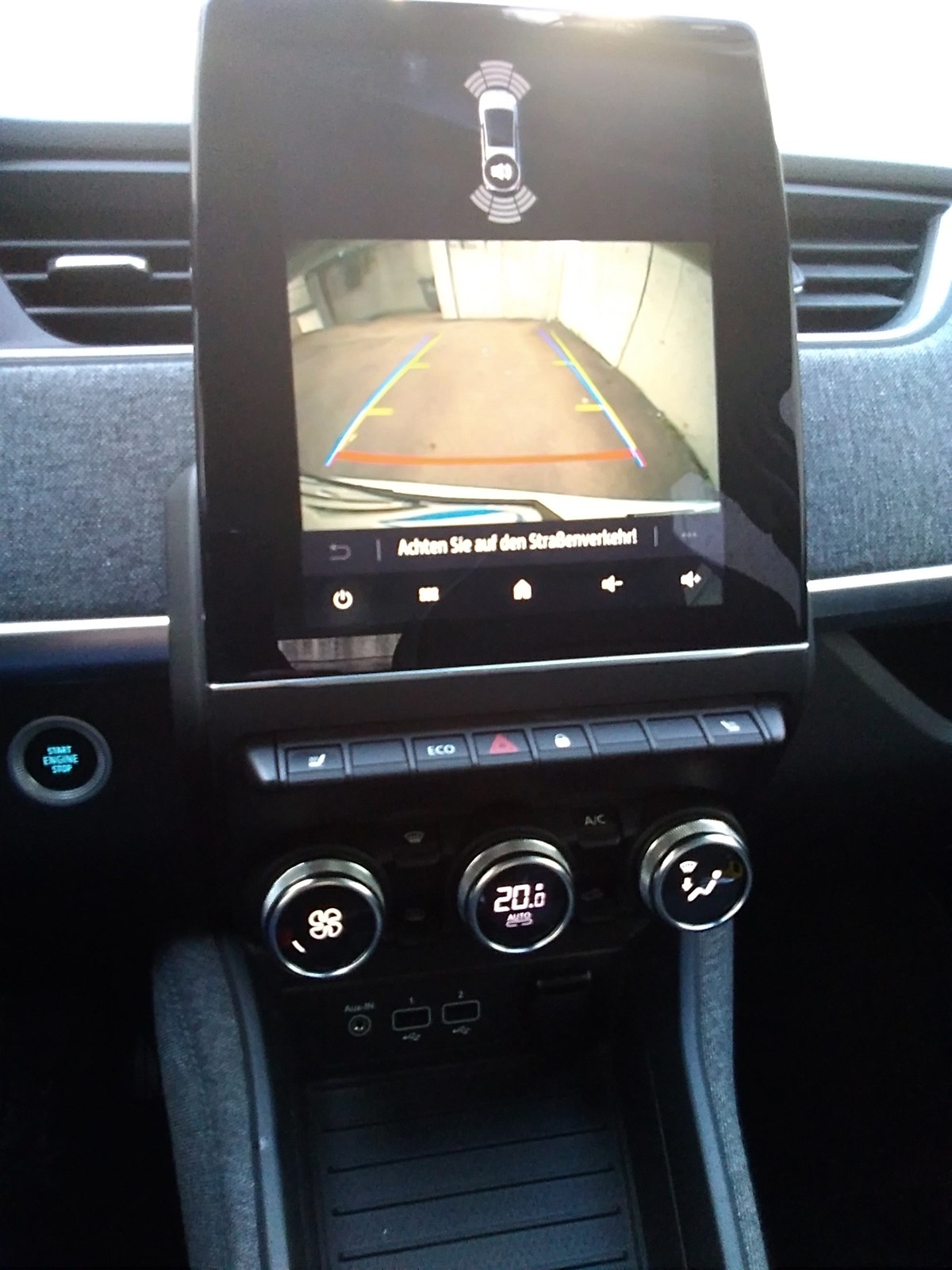 RENAULT Zoe Intens R135 (Batterie Miete)-image-7