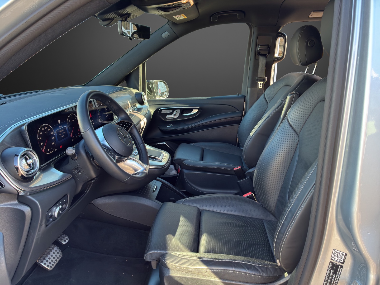 MERCEDES-BENZ V 300 d lang Exclusive 4Matic 9G-Tronic-image-9