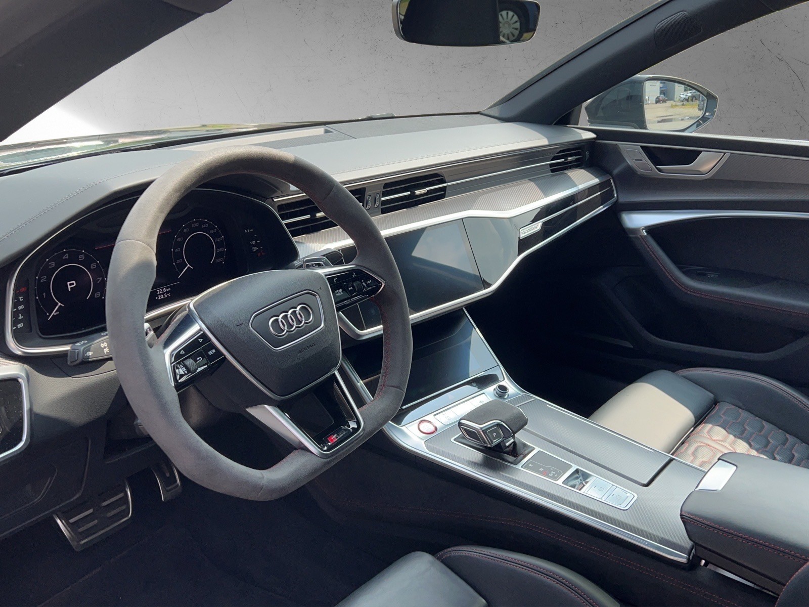 AUDI RS7 Sportback MHEV-image-5