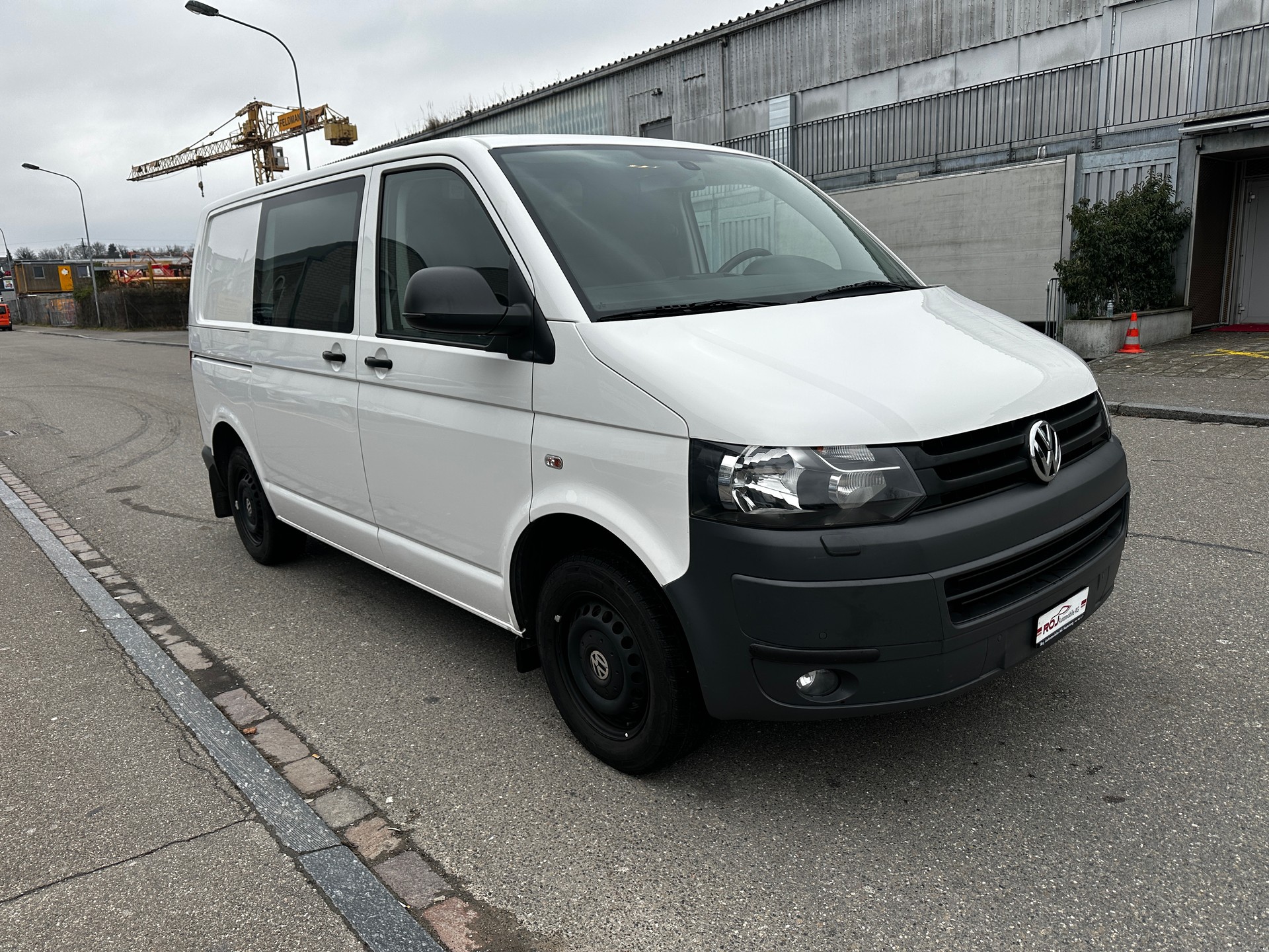 VW T5 2.0 TDI DSG-image-3