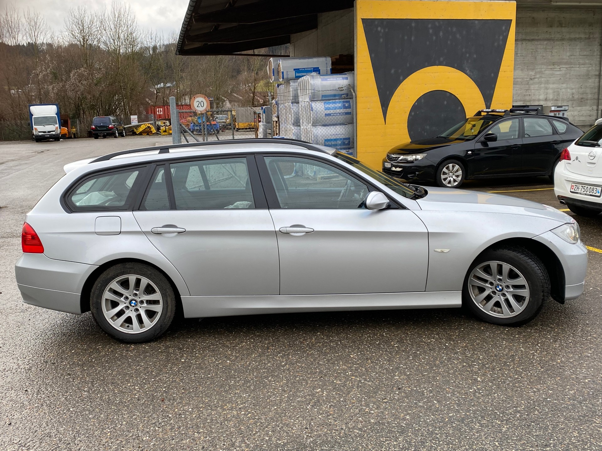 BMW 320d Touring Steptronic-image-1