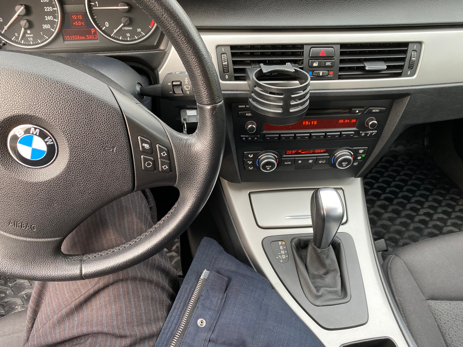 BMW 320d Touring Steptronic-image-5
