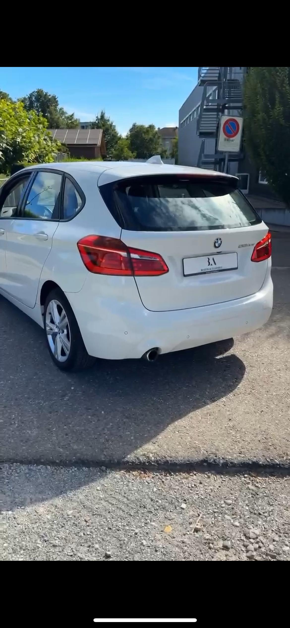 BMW 225xe iPerformance Active Tourer-image-2