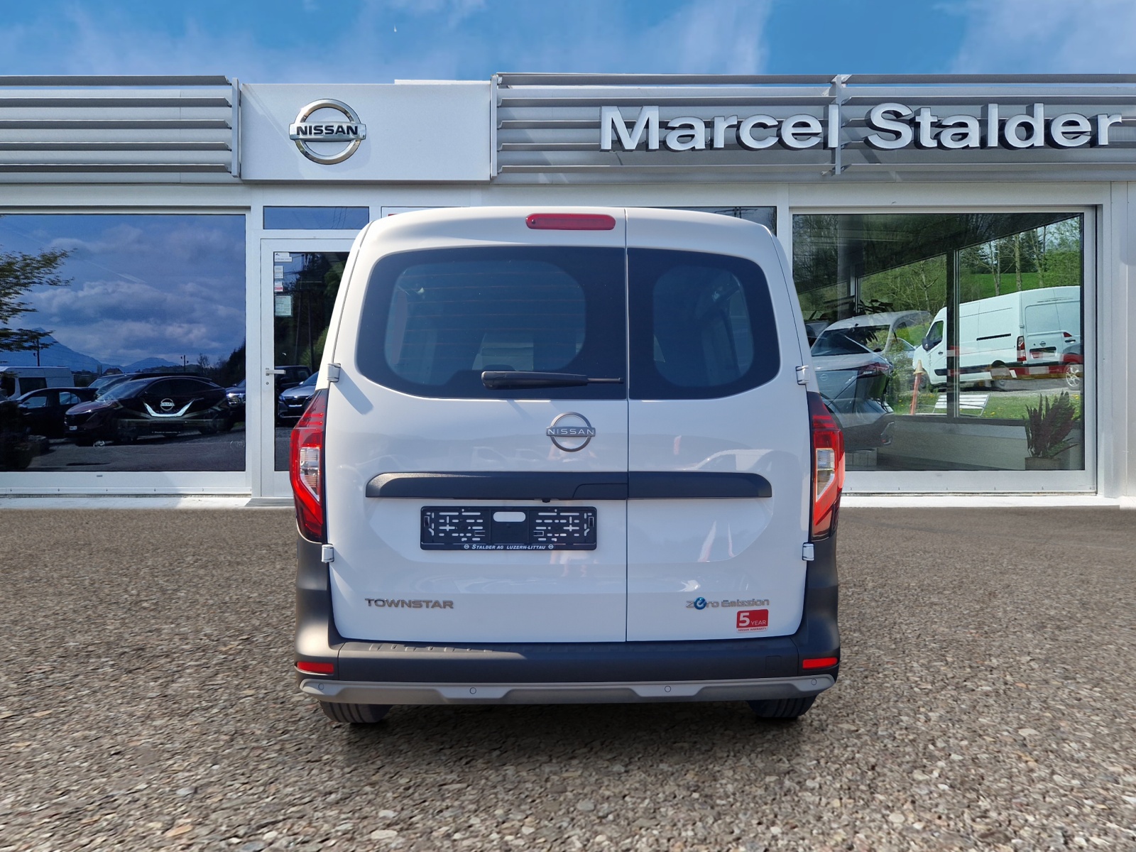 NISSAN Townstar EV45 kWh 22kW L1 N-Connecta-image-3