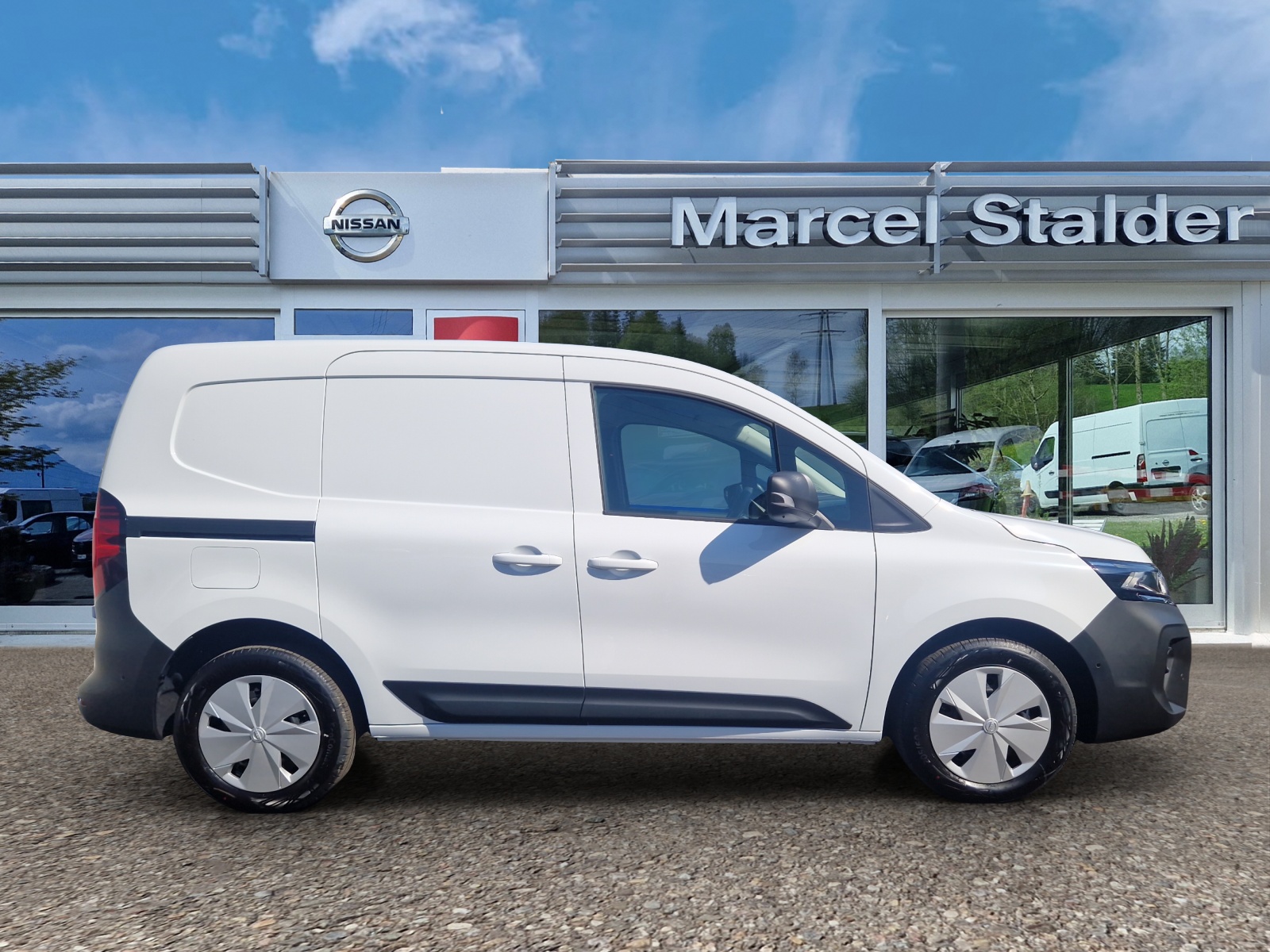 NISSAN Townstar EV45 kWh 22kW L1 N-Connecta-image-5