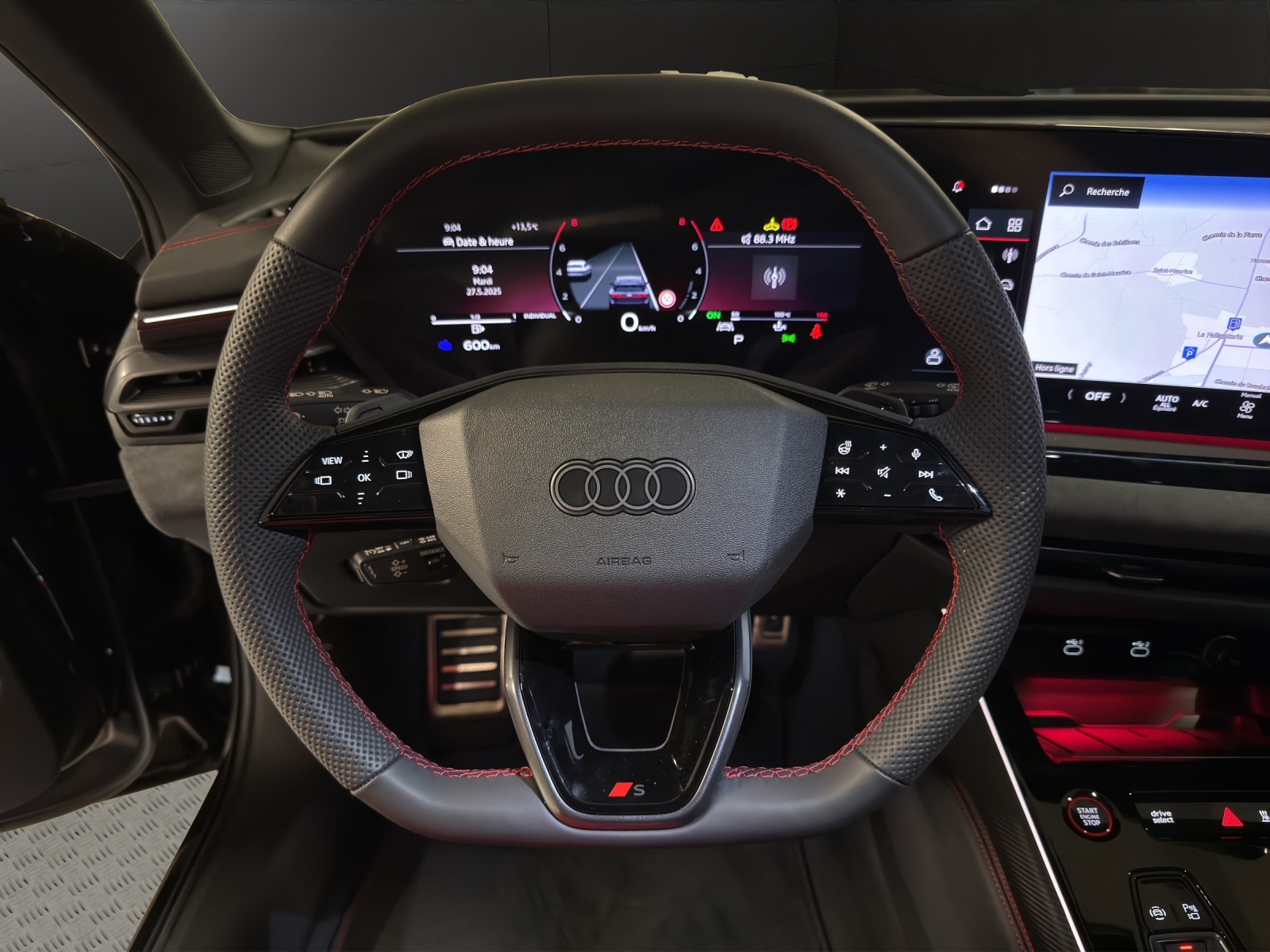 AUDI A6 Avant TFSI quattro 270 kW S tronic-image-8