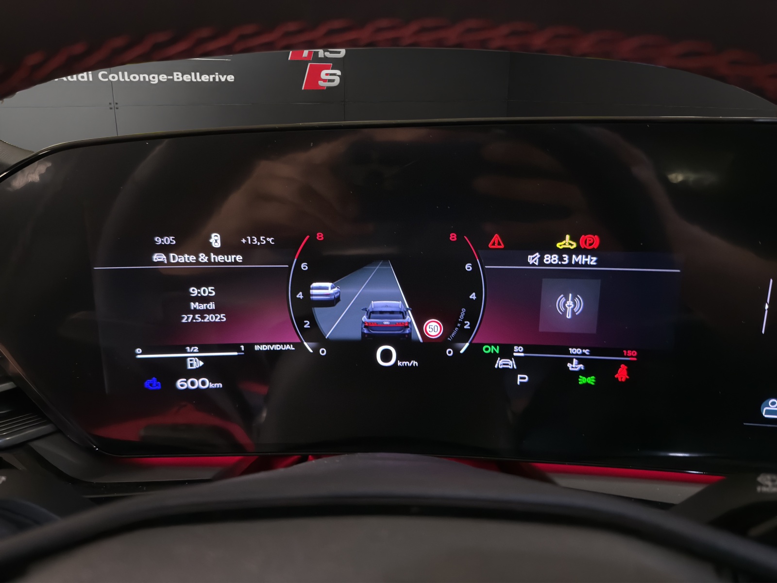 AUDI A6 Avant TFSI quattro 270 kW S tronic-image-9