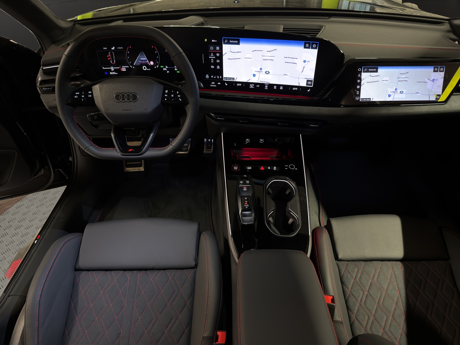 AUDI A6 Avant TFSI quattro 270 kW S tronic-image-11