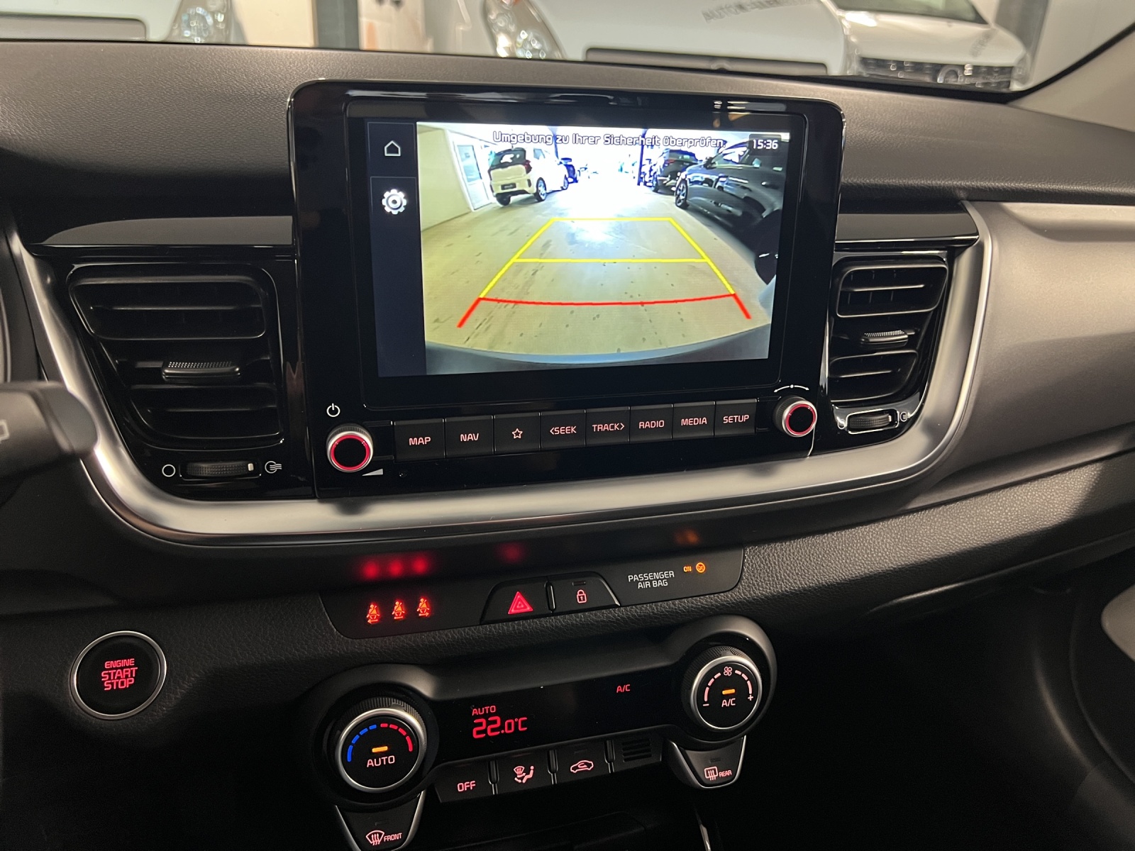 KIA Stonic 1.0 T Power Edition 30-image-9