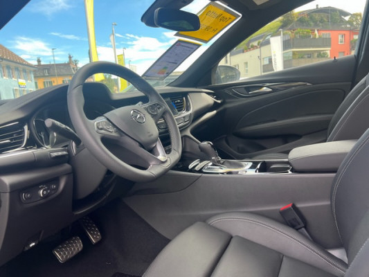 OPEL Insignia 2.0 T Business A-image-10