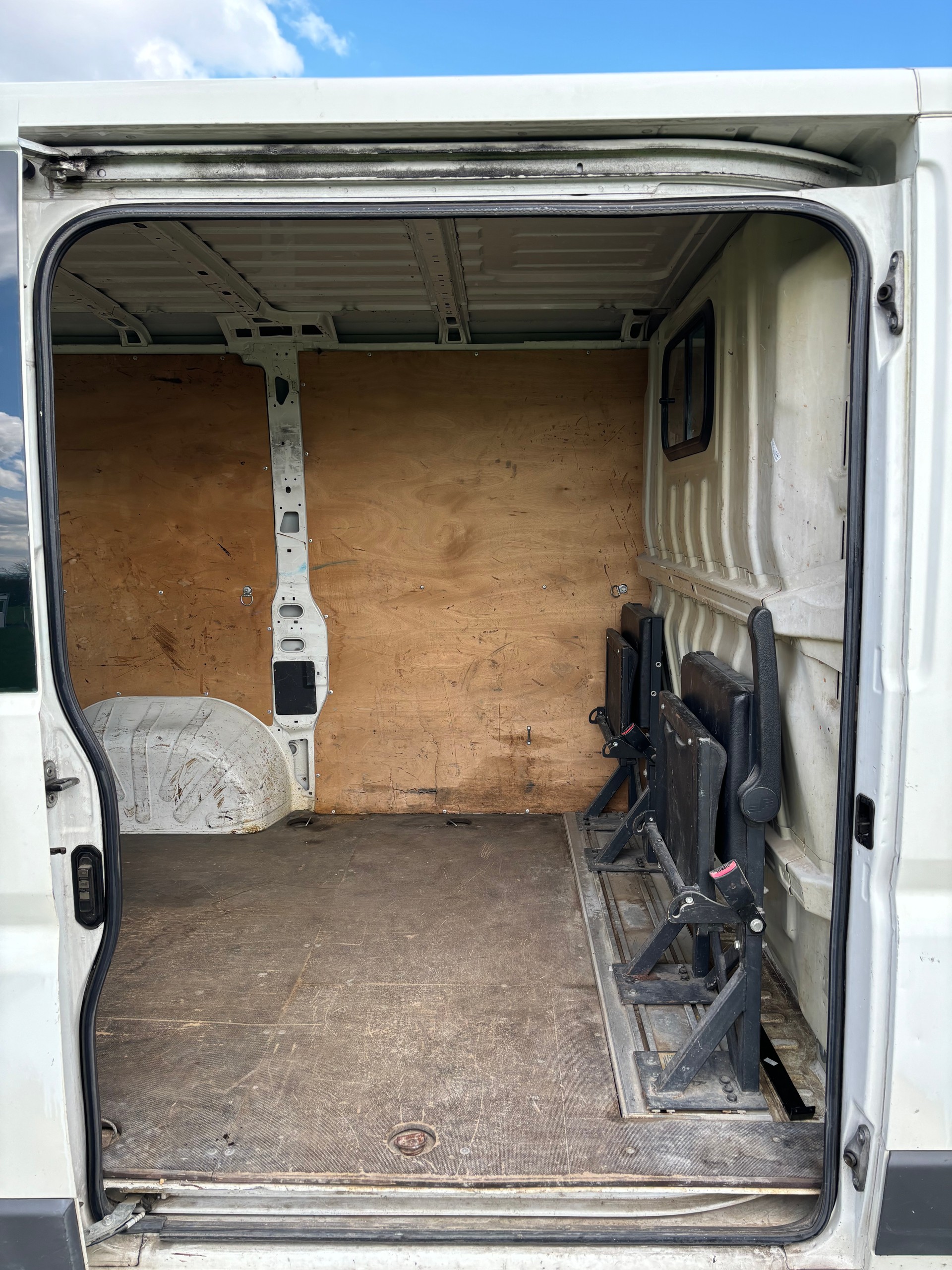 CITROEN Jumper 3.0 HDi 33 L2-image-12
