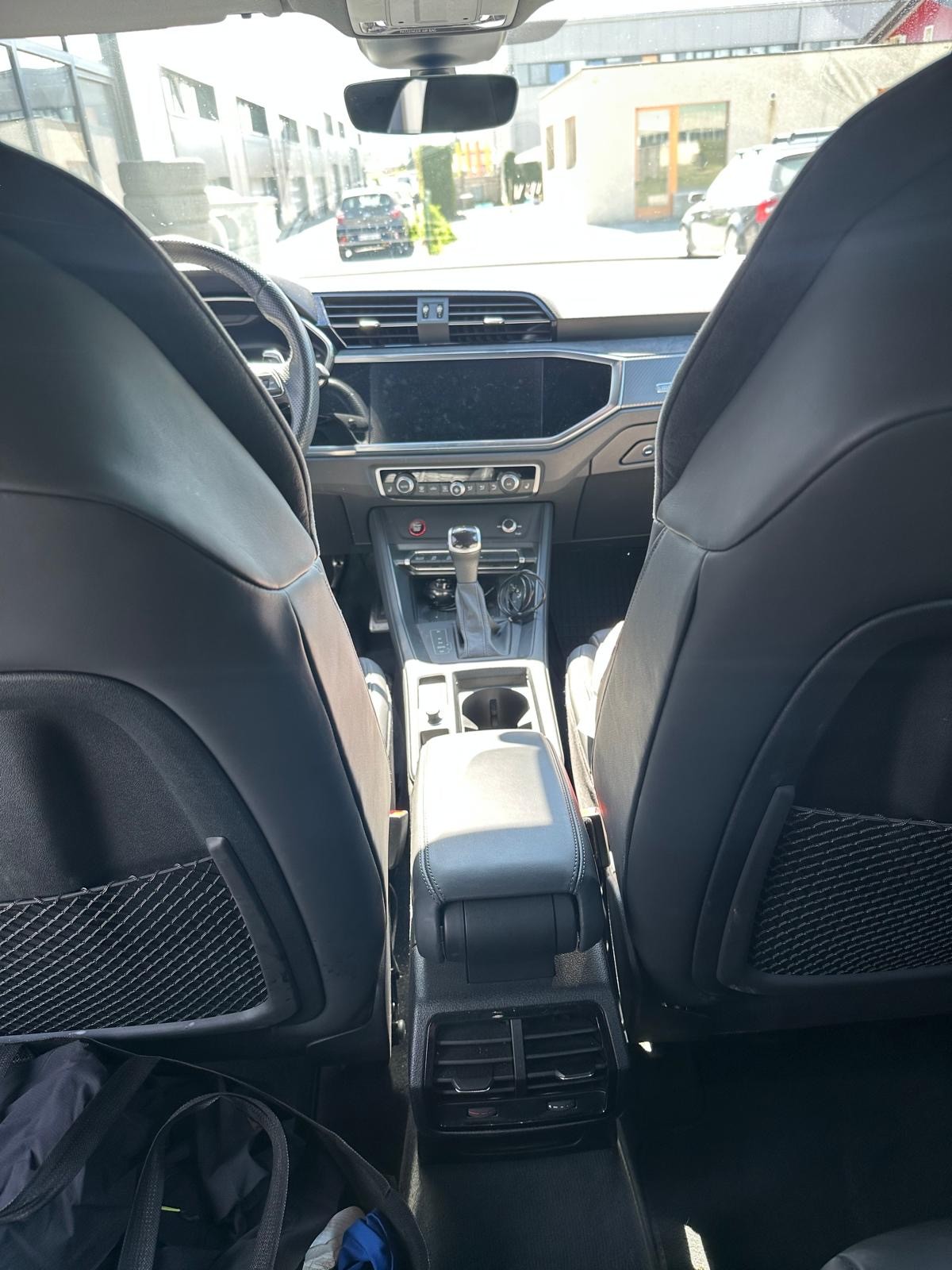 AUDI RS Q3 Sportback quattro S tronic-image-10