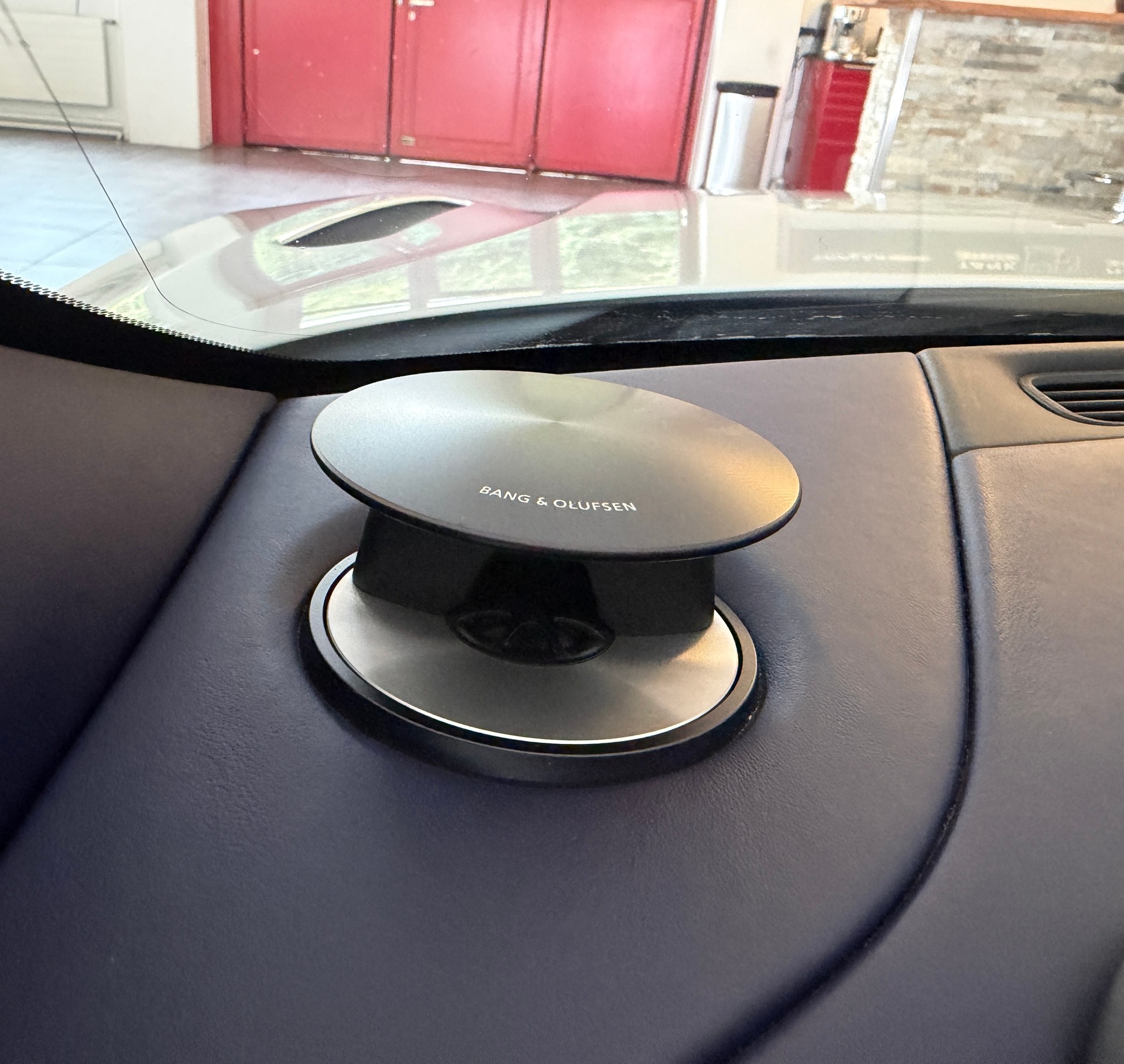 ASTON MARTIN DB11 V8 Touchtronic 3-image-29
