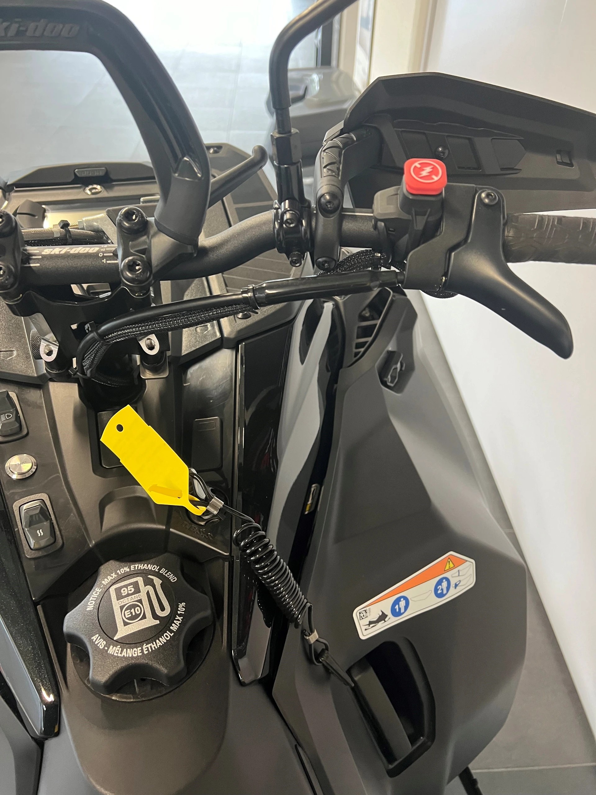 SKIDOO Summit Expert 850 Turbo R-image-7
