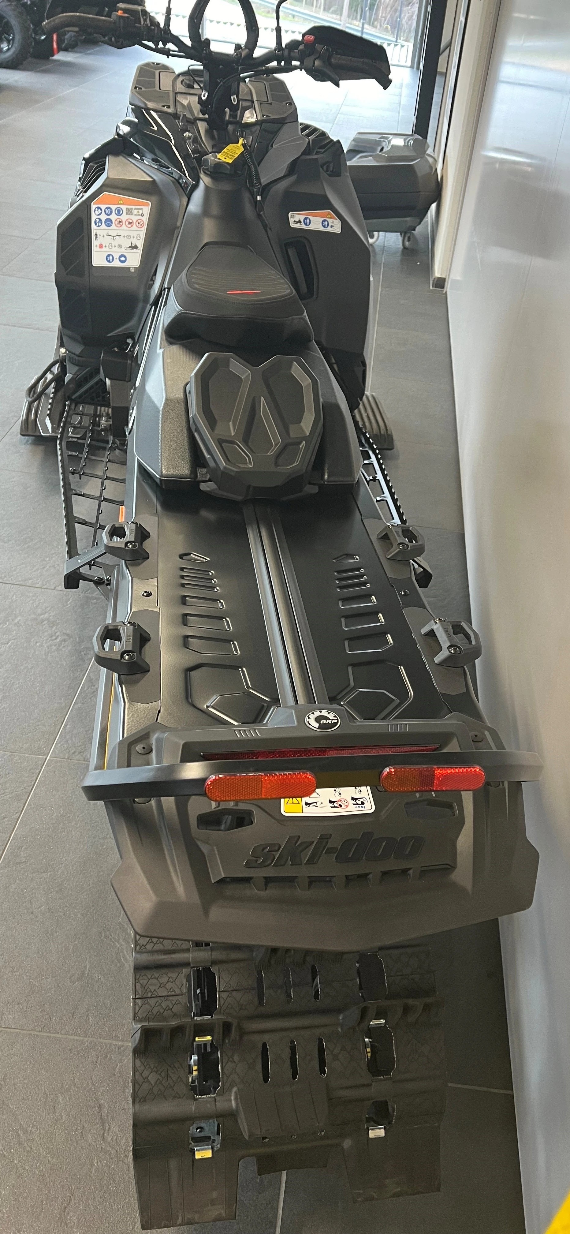 SKIDOO Summit Expert 850 Turbo R-showroom-element-3