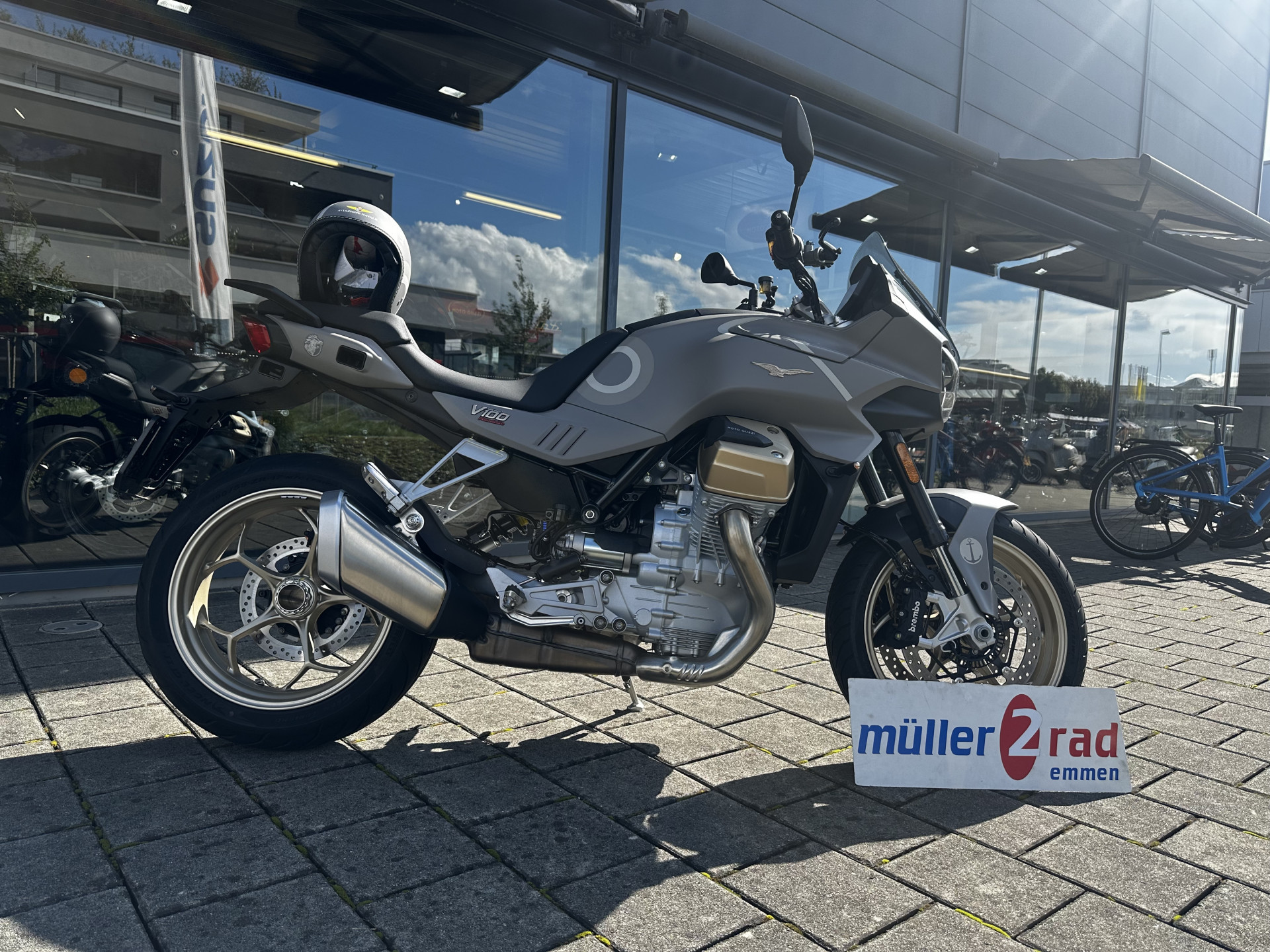 MOTO GUZZI V100 Mandello Aviazione Navale