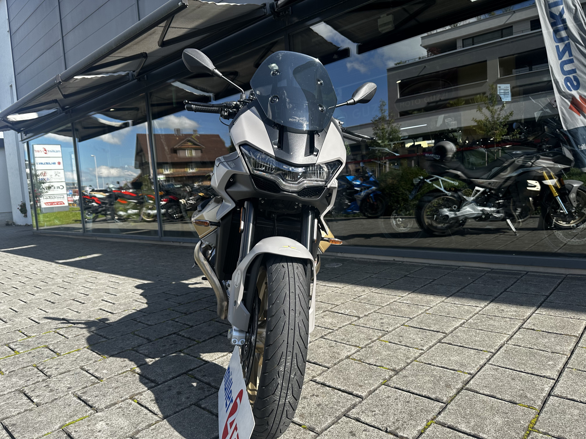 MOTO GUZZI V100 Mandello Aviazione Navale-showroom-element-2