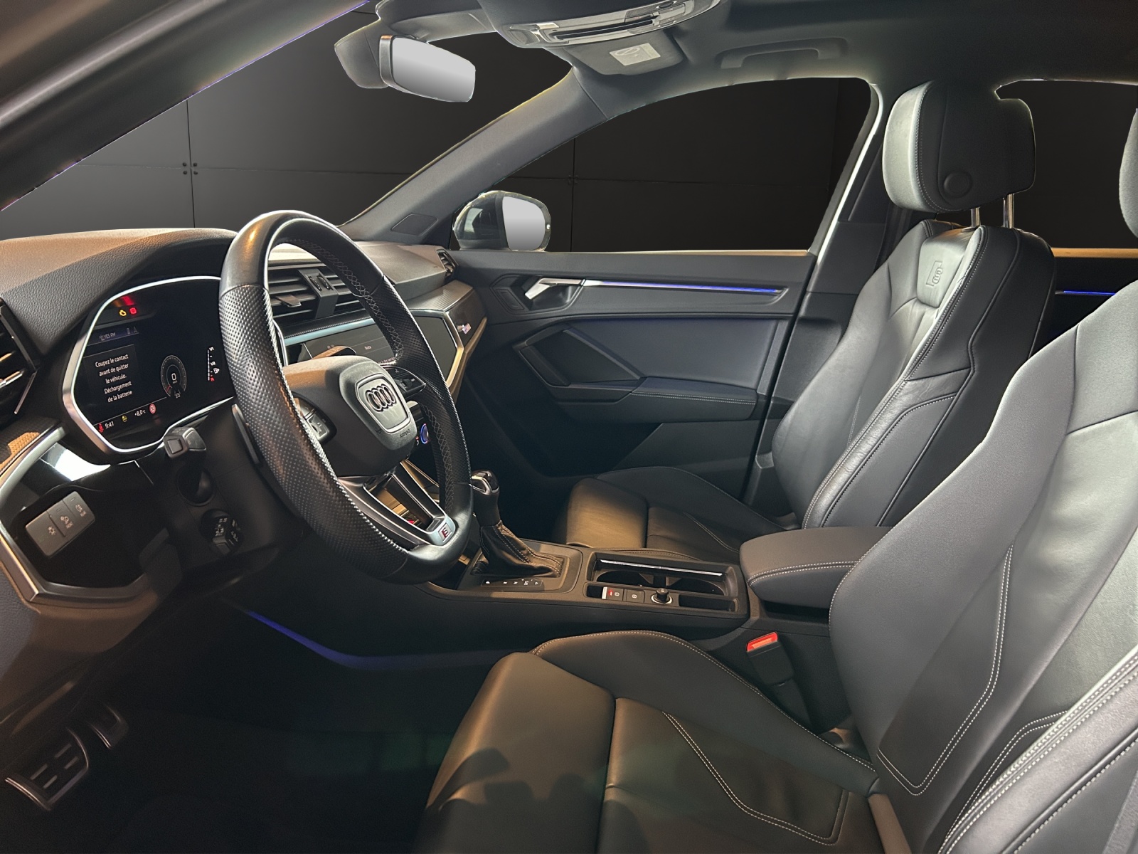 AUDI Q3 35 TFSI S line Attraction S-tronic-image-8