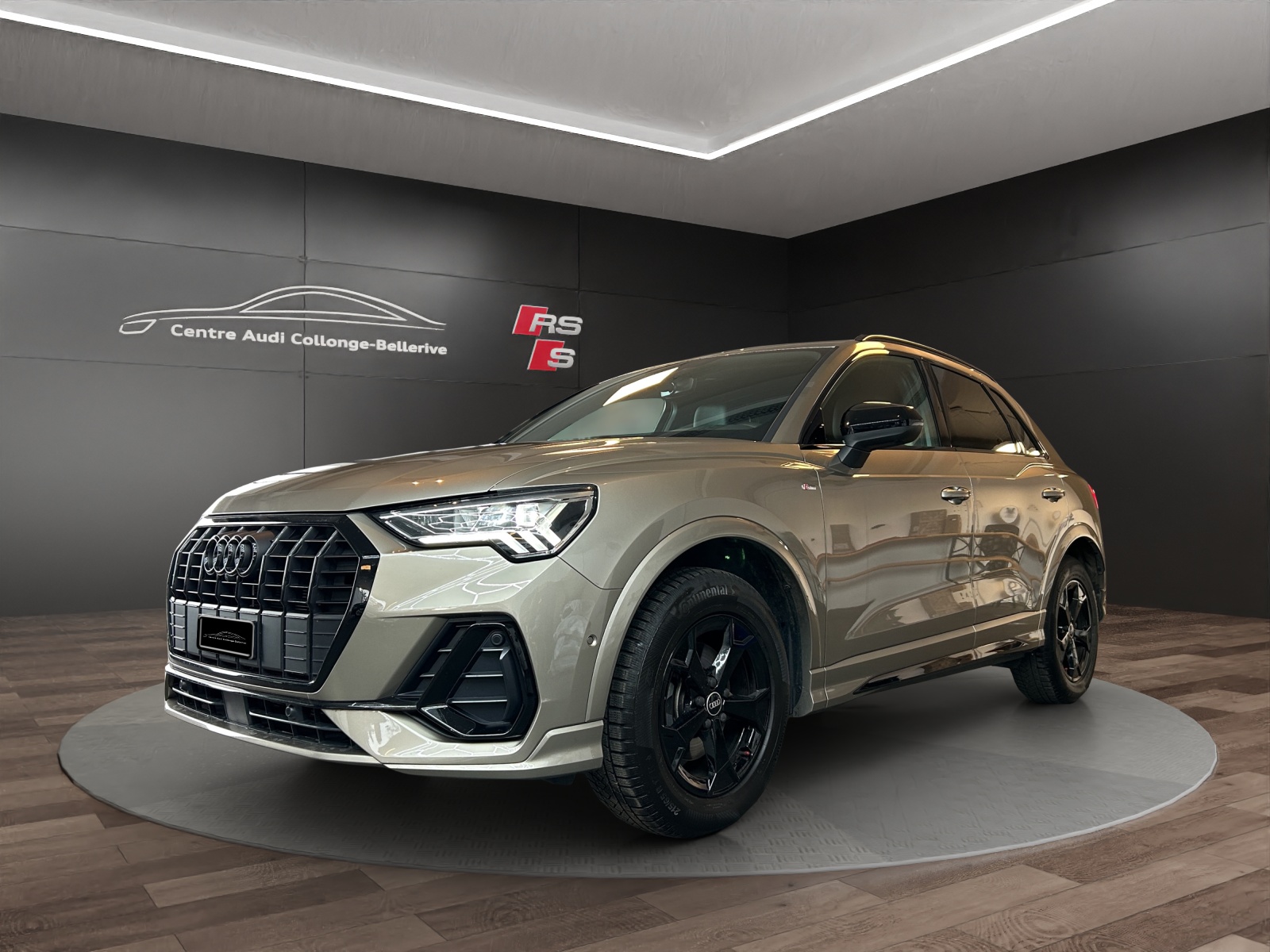 AUDI Q3 35 TFSI S line Attraction S-tronic
