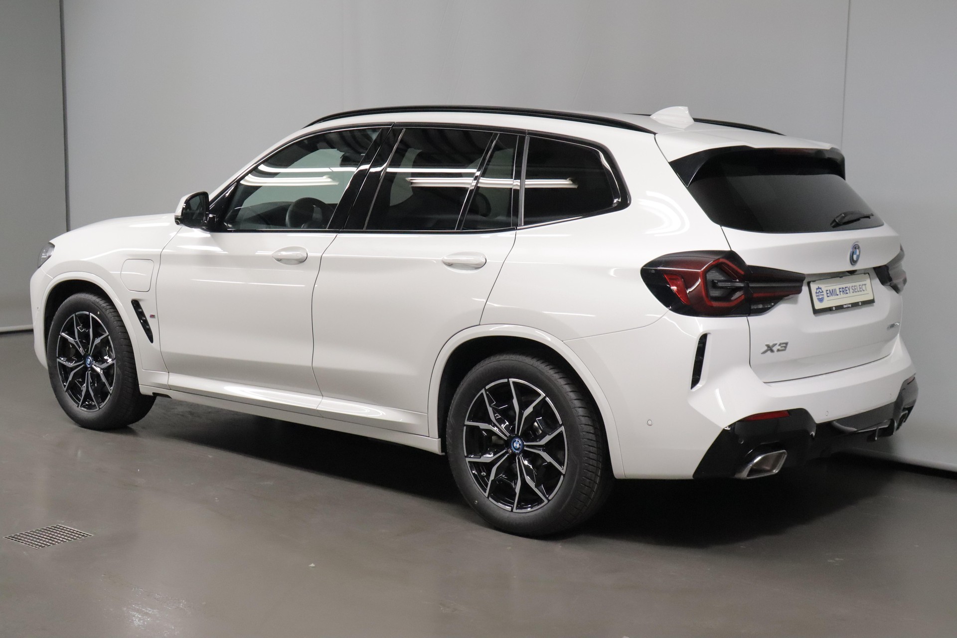 BMW X3 30e xDrive SAG-image-11