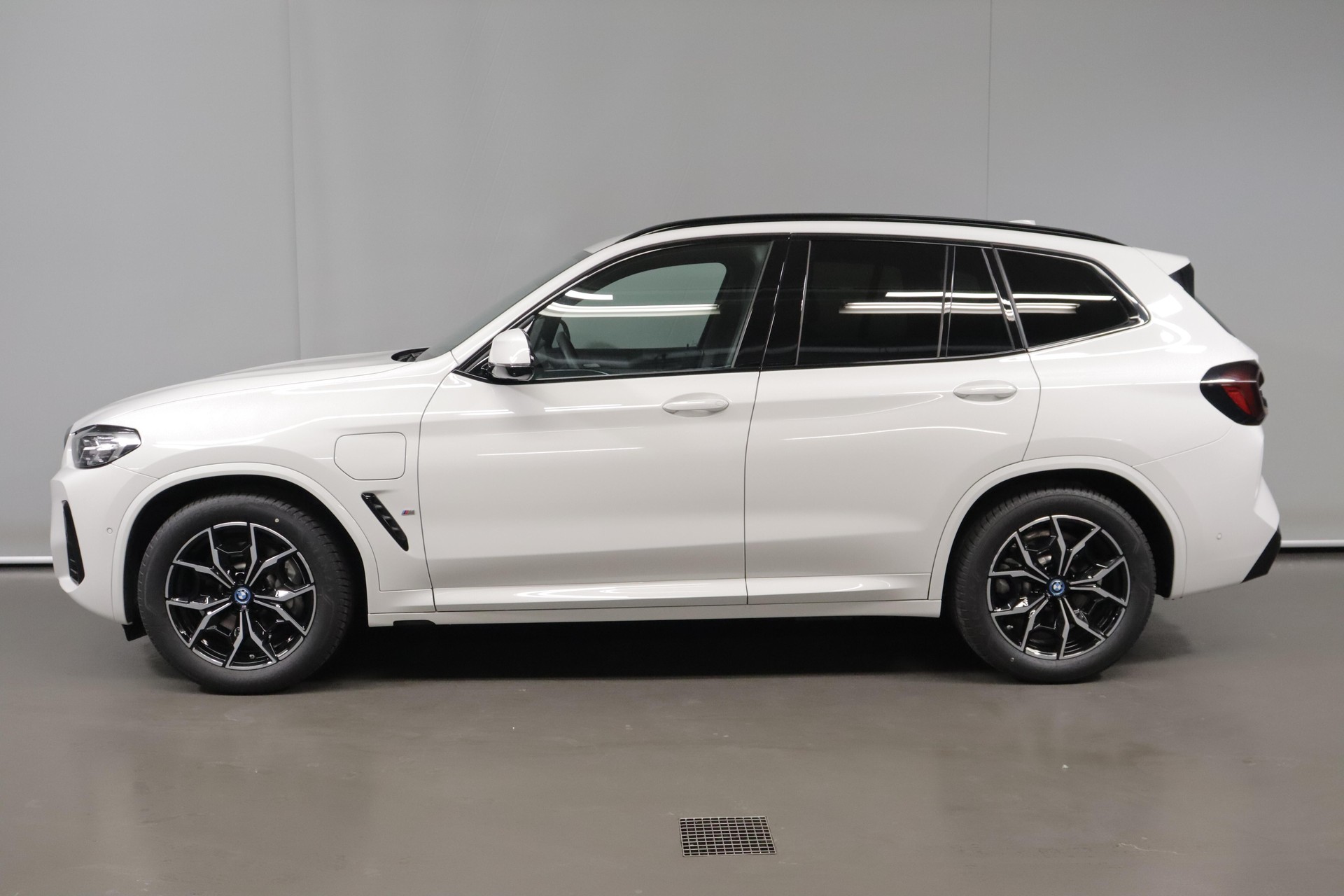 BMW X3 30e xDrive SAG-image-5