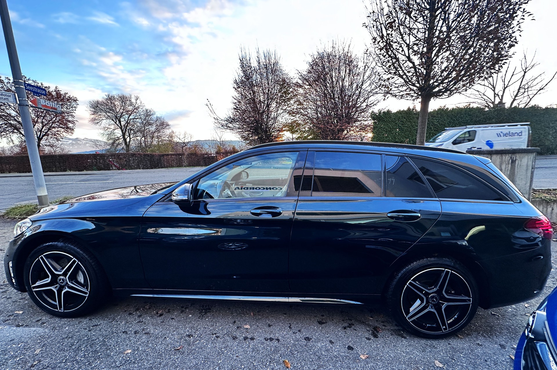 MERCEDES-BENZ C 200 Swiss Star 4M 9G-Tronic-image-3