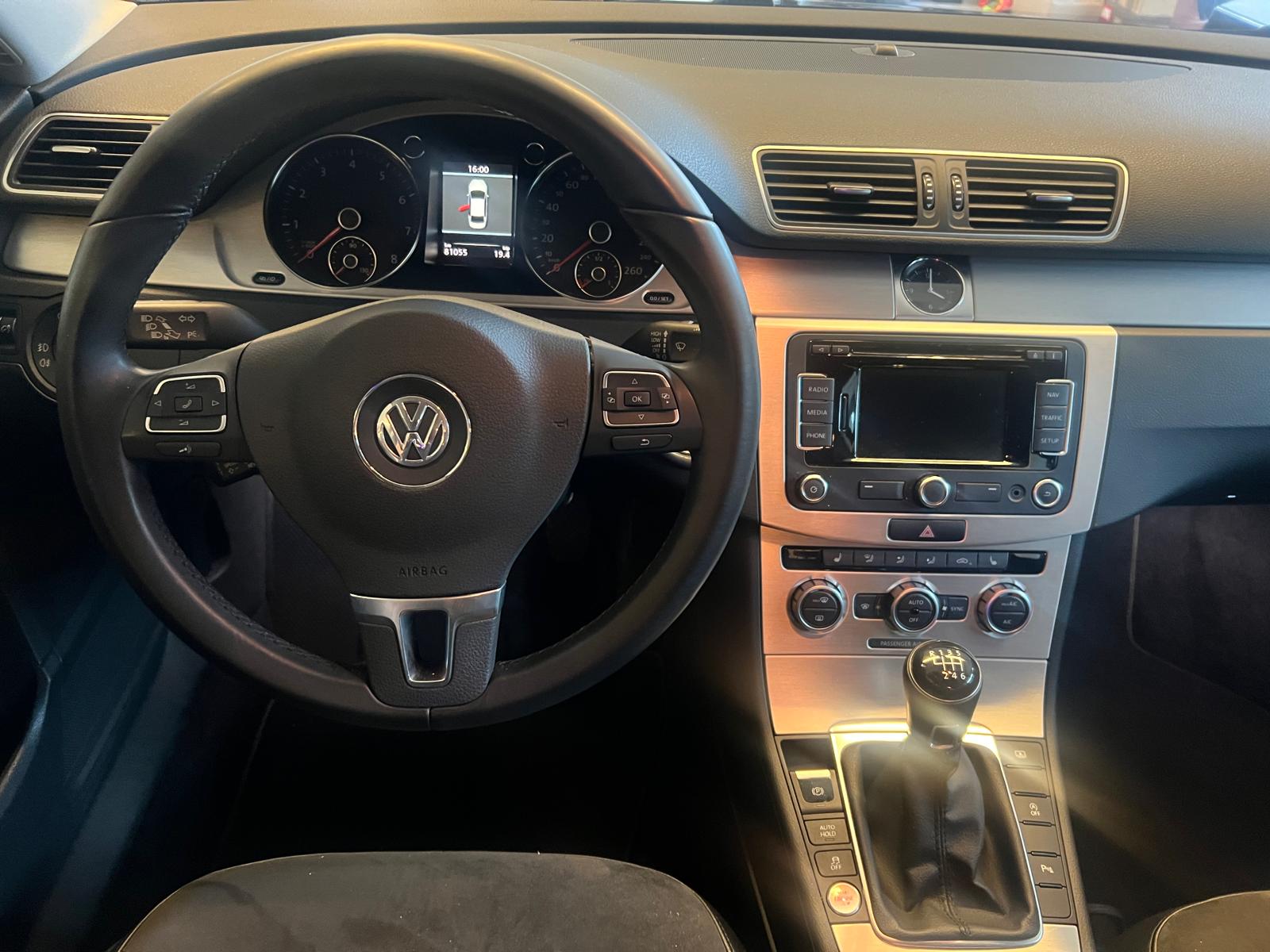 VW Passat 1.4 TSI BlueMT Highline !!!TOP ZUSTAND!!!-image-5