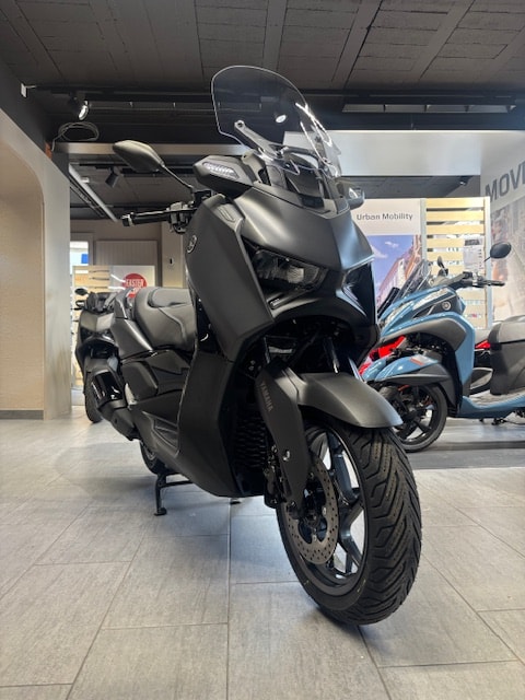 YAMAHA X-Max 300 Tech Max+