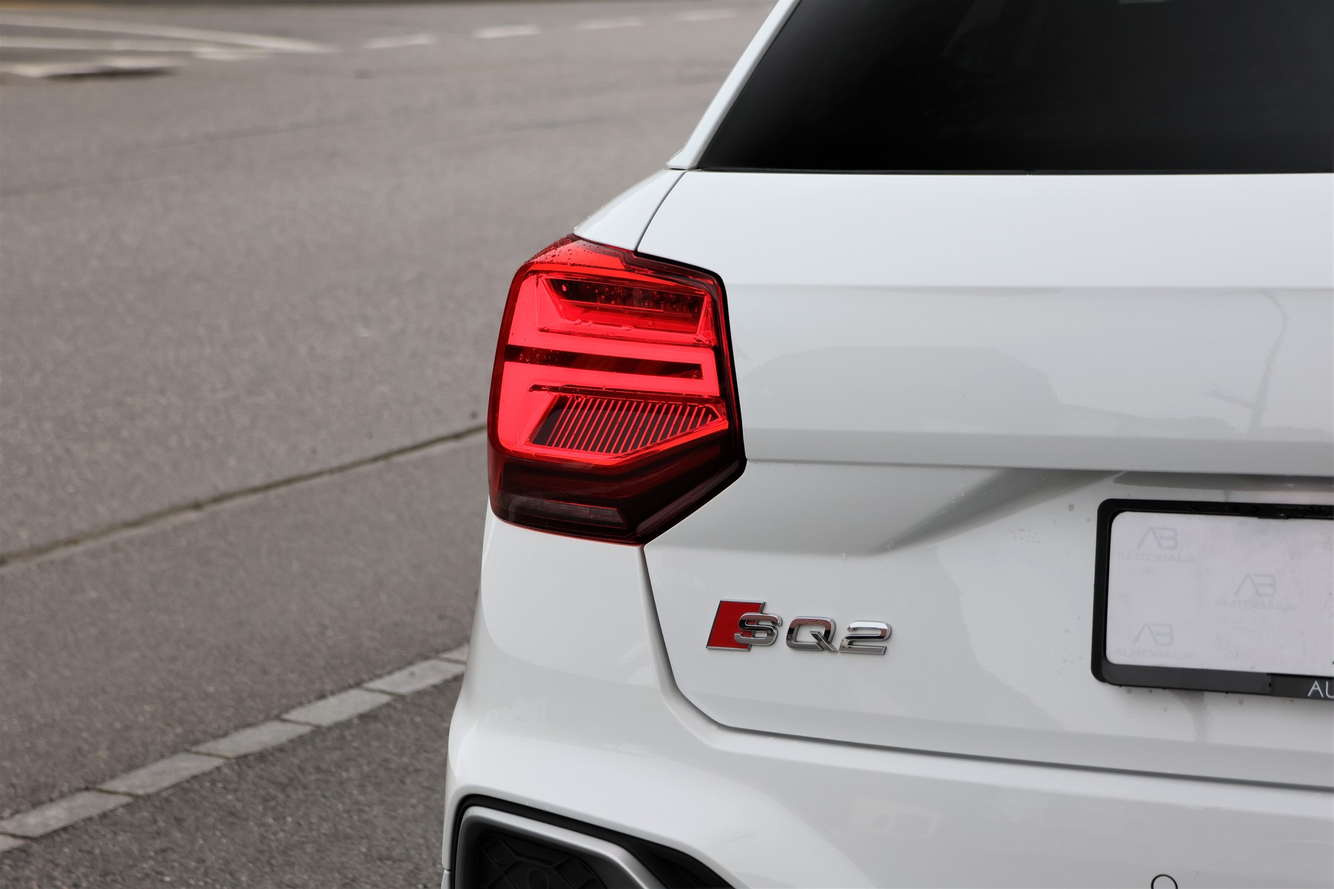 AUDI SQ2 TFSI quattro S-tronic (CH)-image-4
