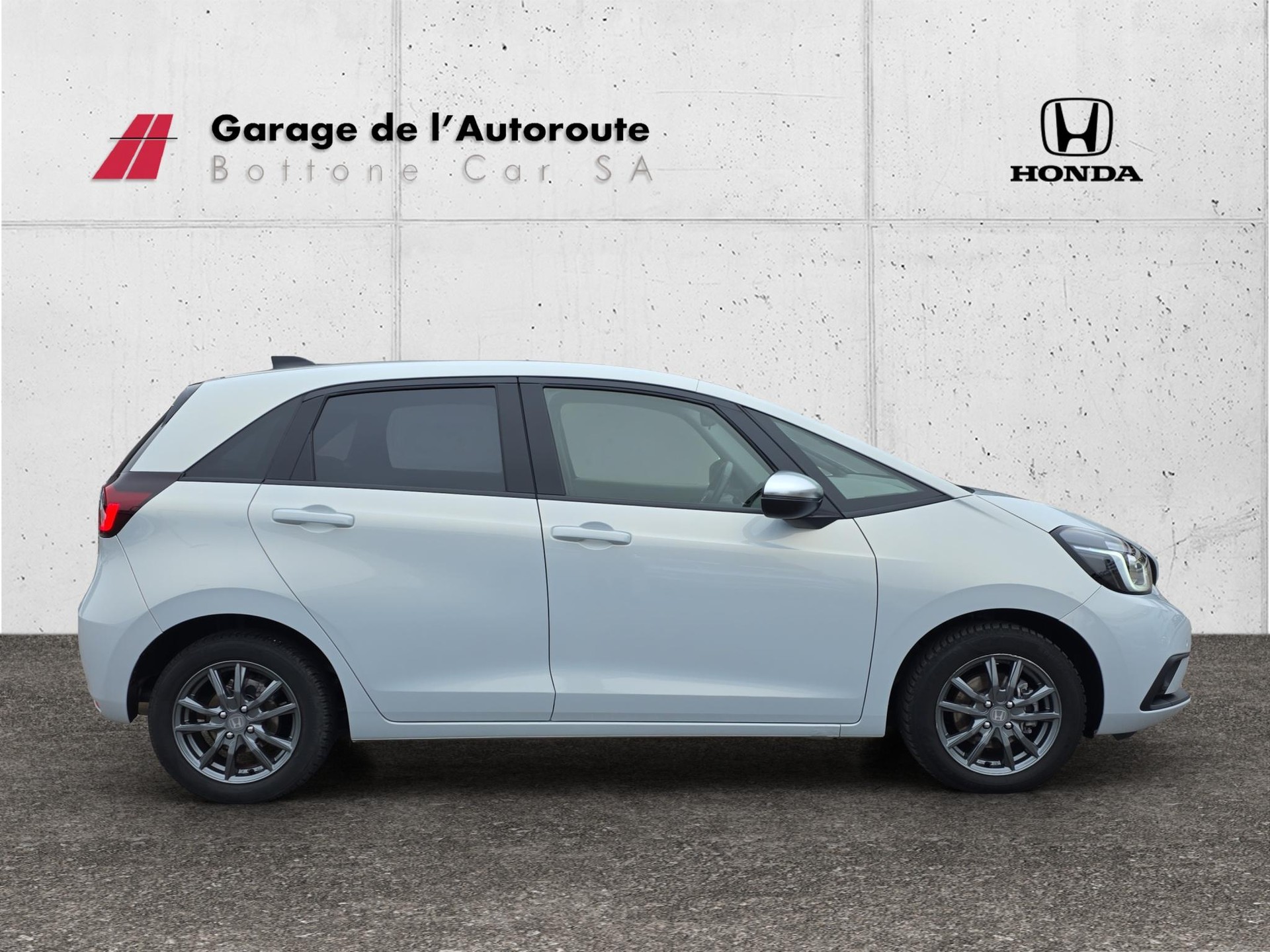 HONDA Jazz 1.5 i-MMD Executive-image-5