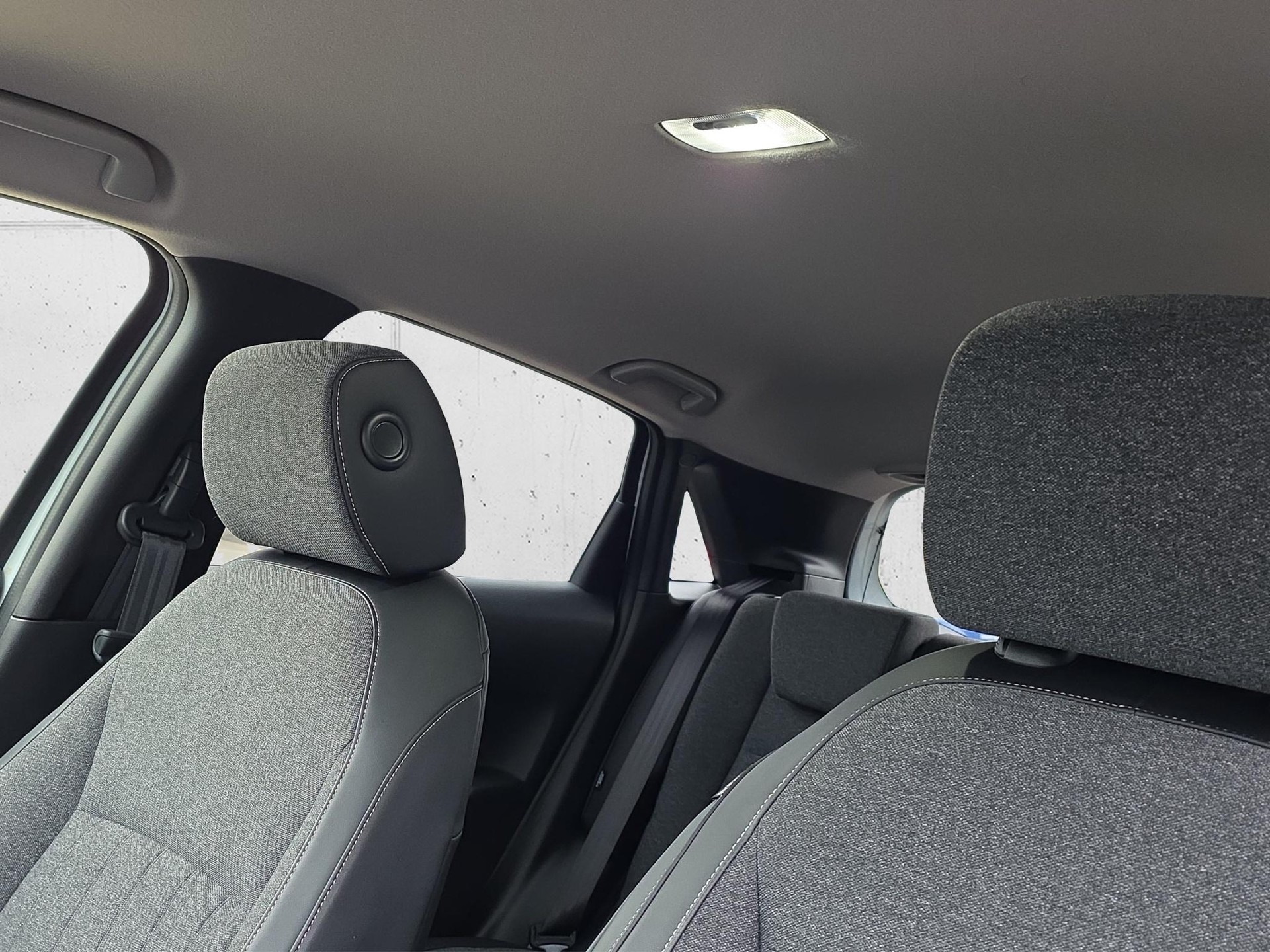 HONDA Jazz 1.5 i-MMD Executive-image-19