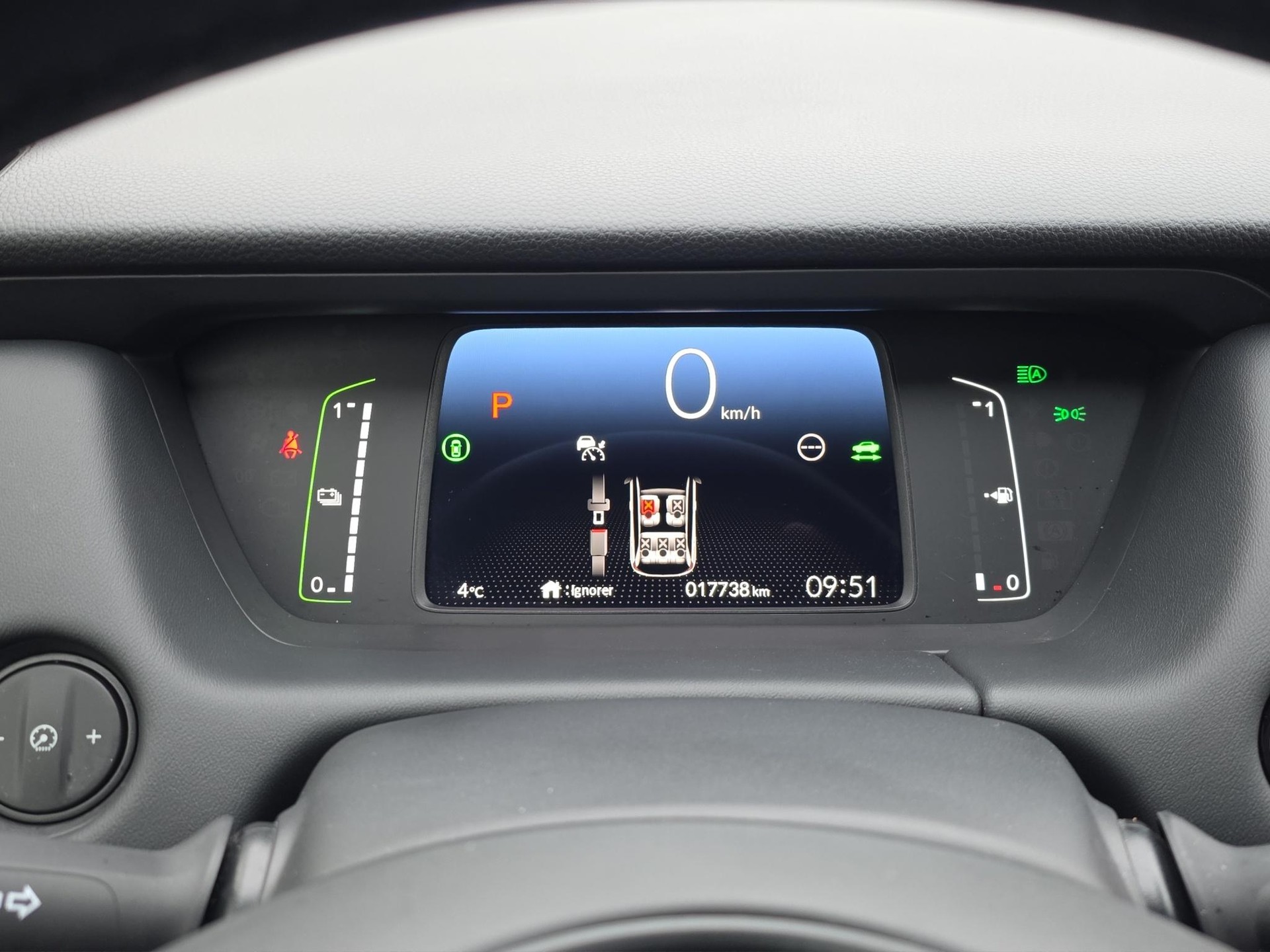 HONDA Jazz 1.5 i-MMD Executive-image-10