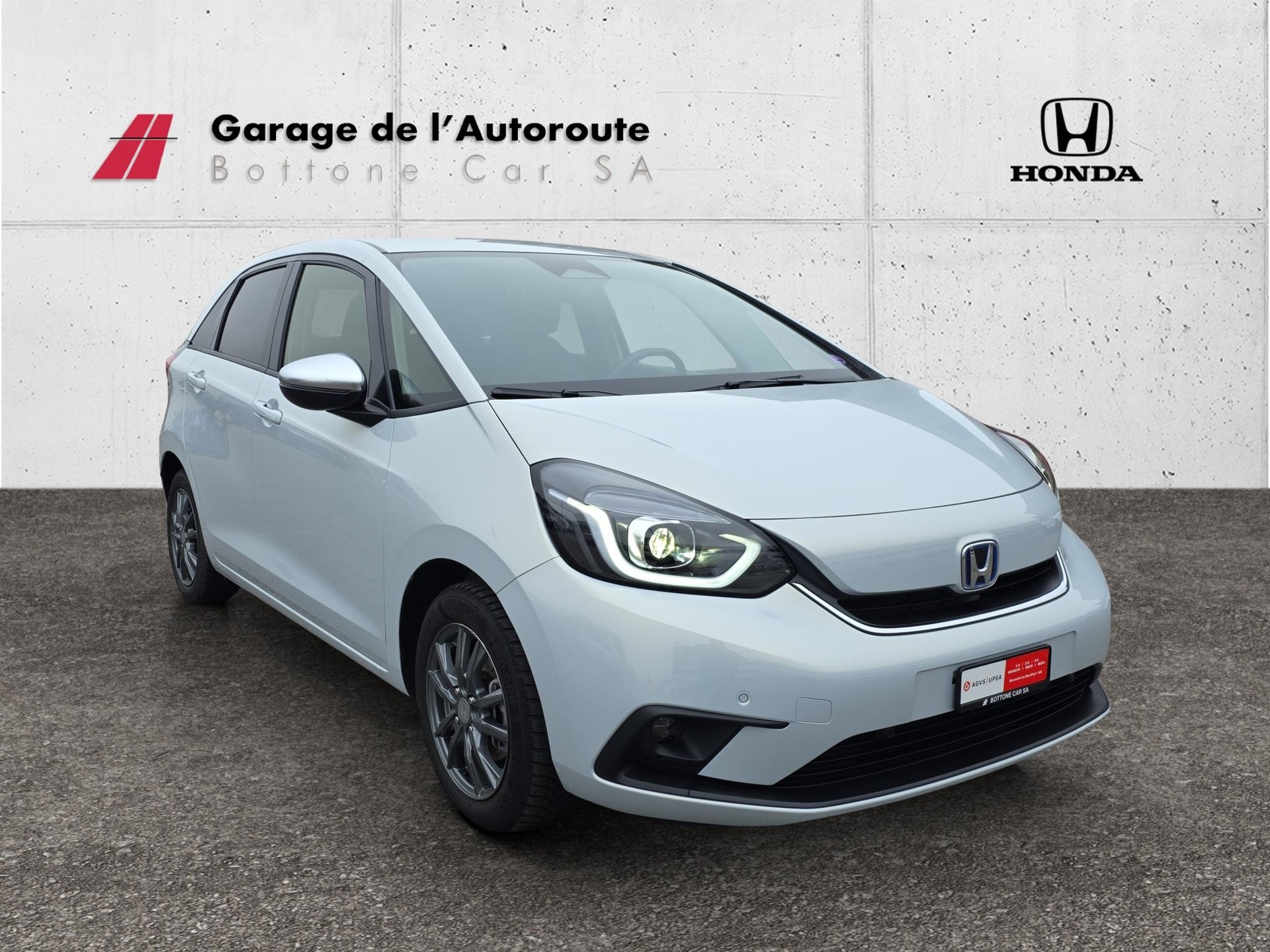 HONDA Jazz 1.5 i-MMD Executive-image-6