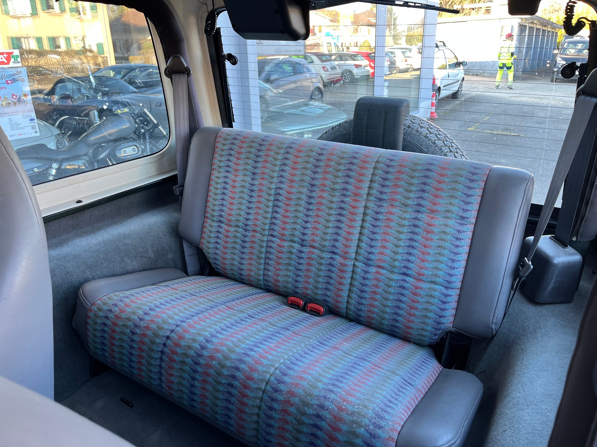 JEEP Wrangler 4.0 Sport Hardtop-image-9