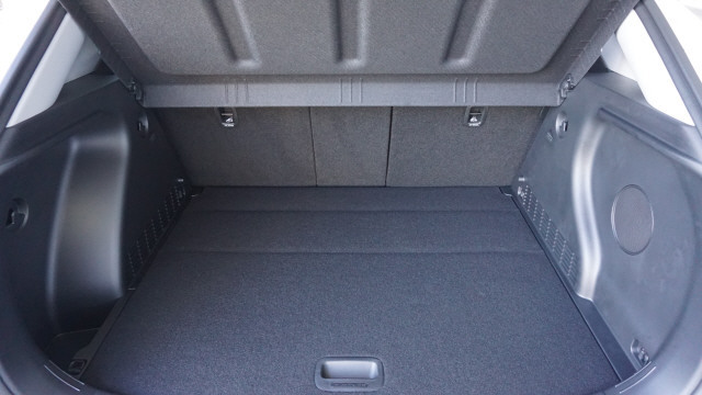 HYUNDAI Kona 1.6 HEV Vertex-image-6