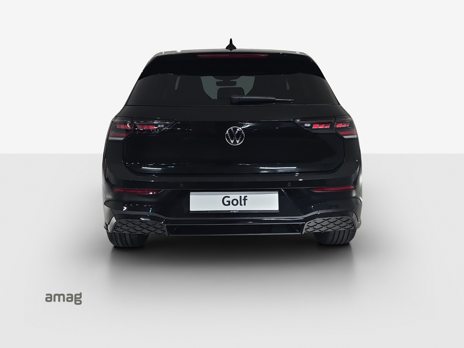 VW Golf 1.5 e TSI mHEV R-Line DSG-image-3