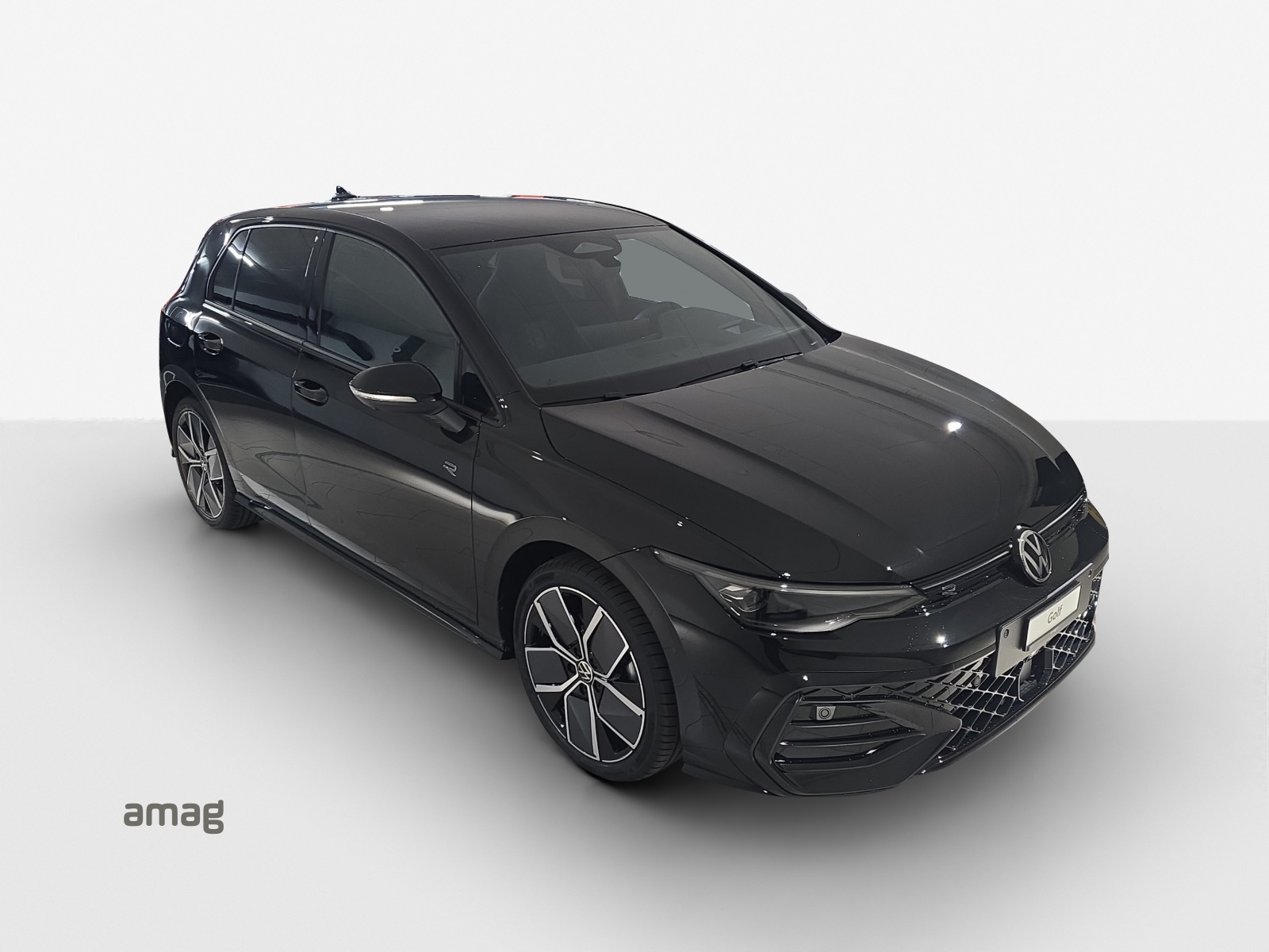 VW Golf 1.5 e TSI mHEV R-Line DSG-image-13