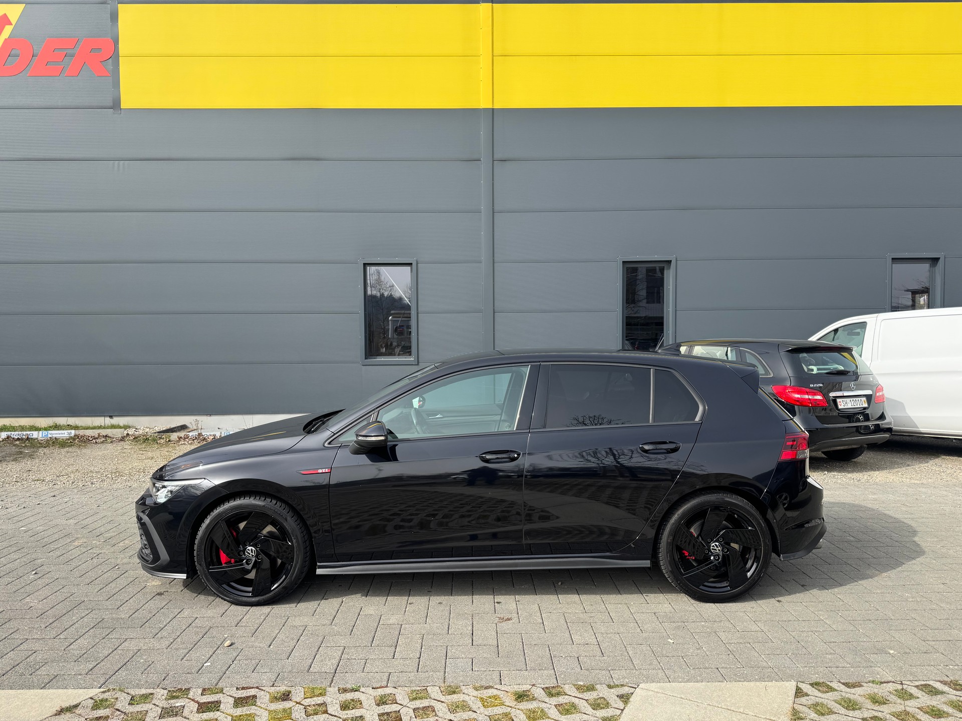 VW Golf 2.0 TSI GTI DSG-image-7