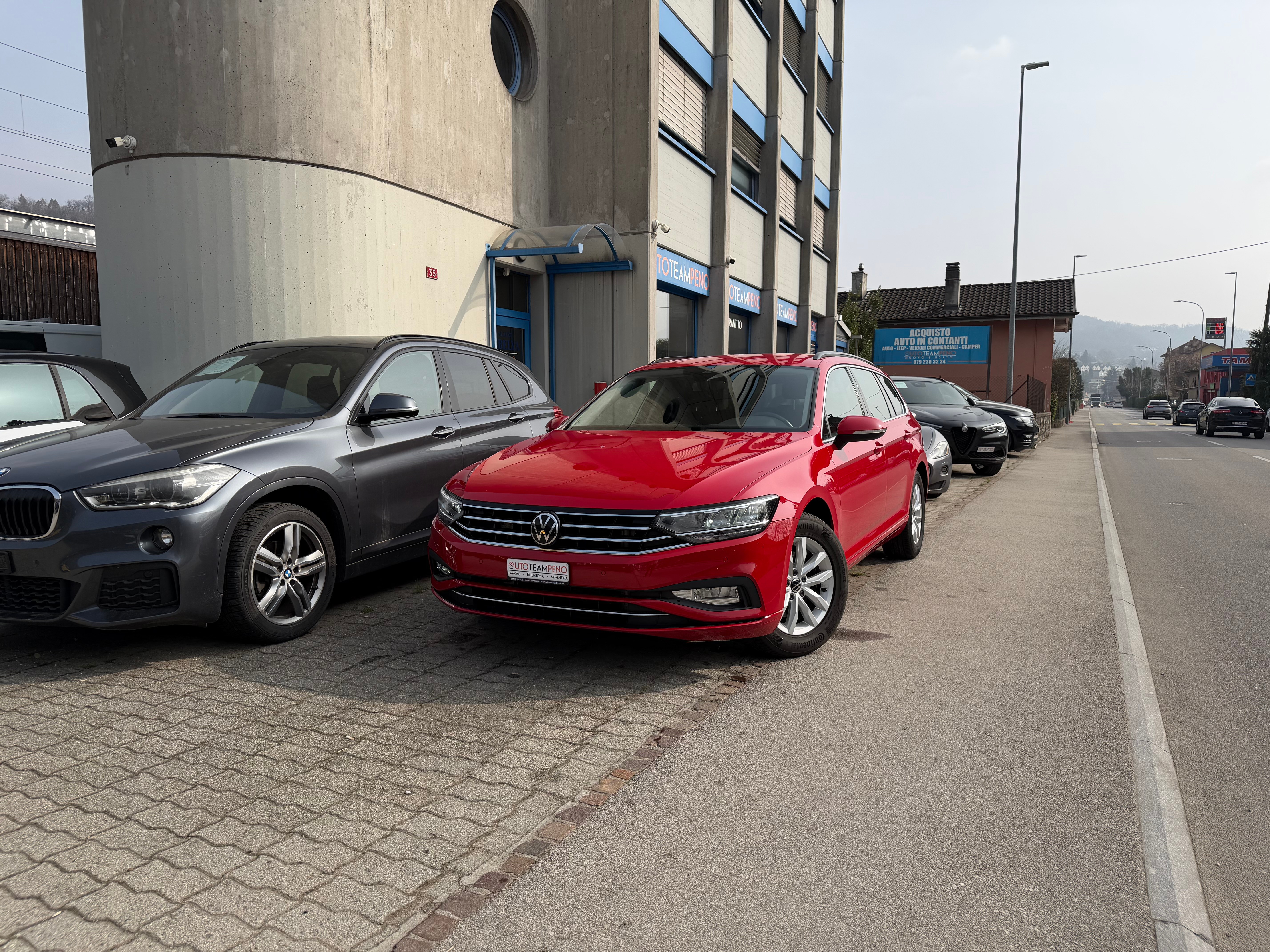 Car photo