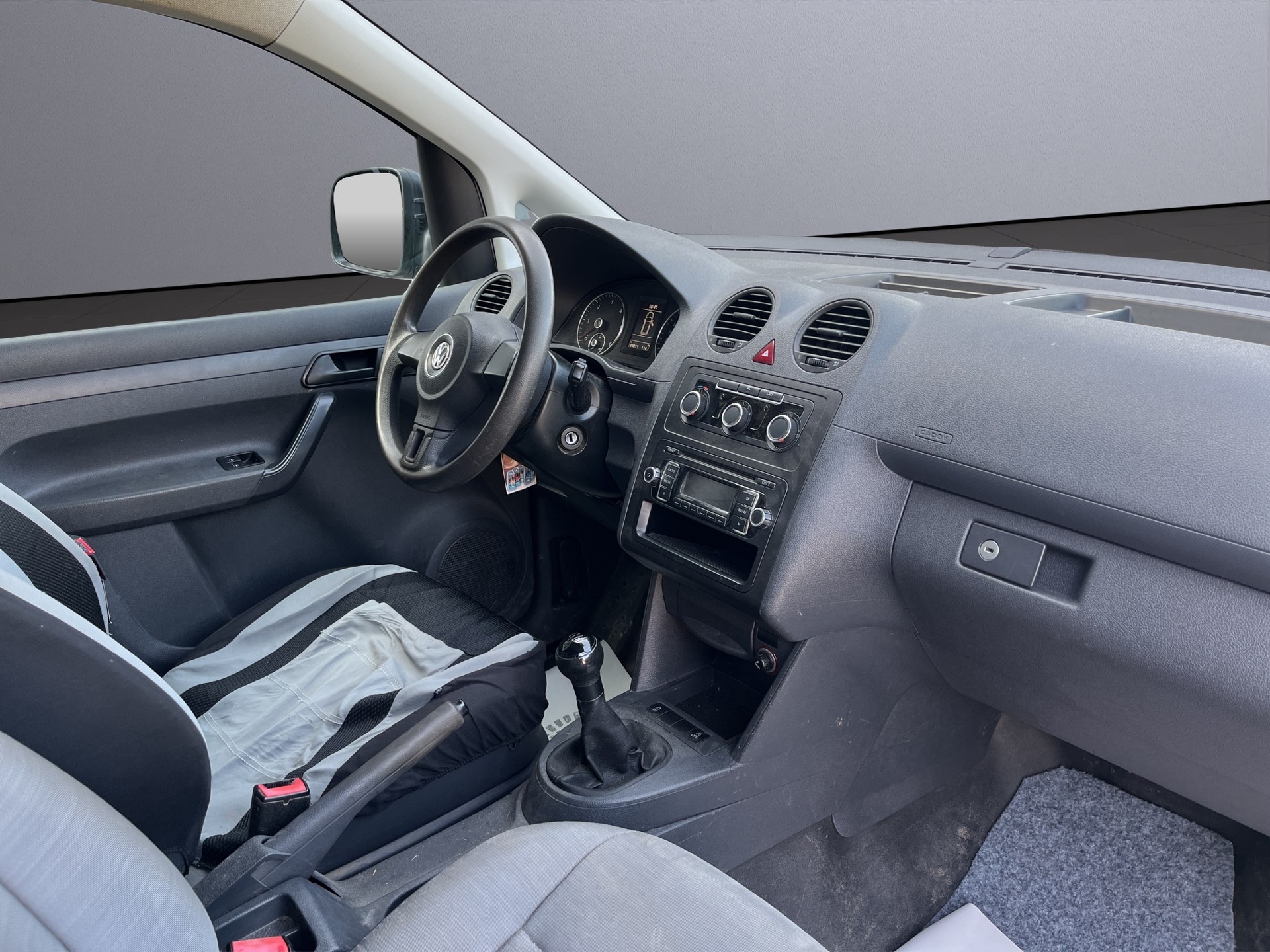 VW Caddy Maxi 1.6 TDI-image-12