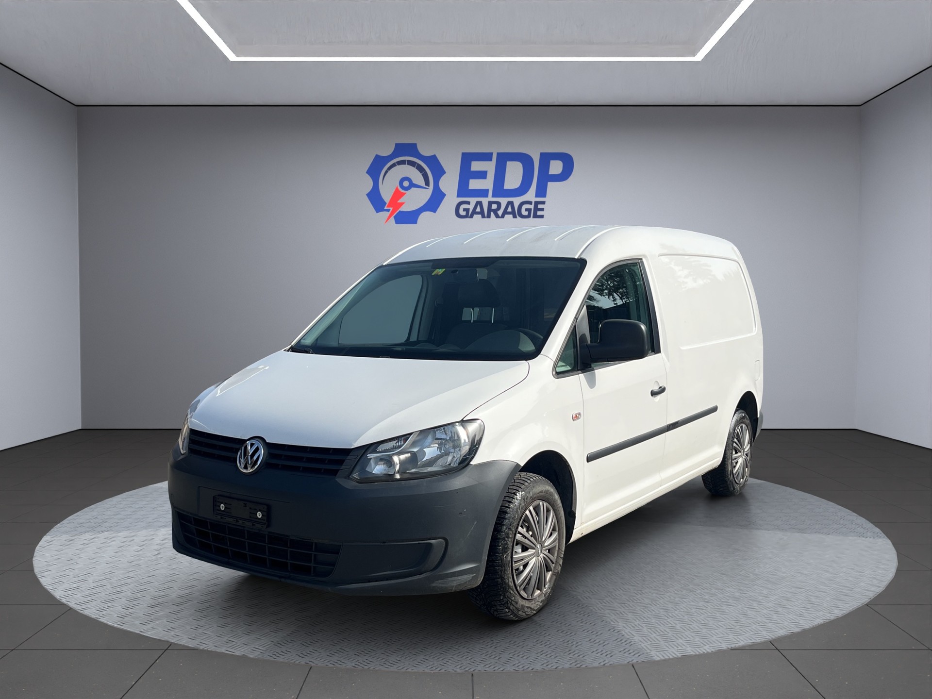 VW Caddy Maxi 1.6 TDI-image-1